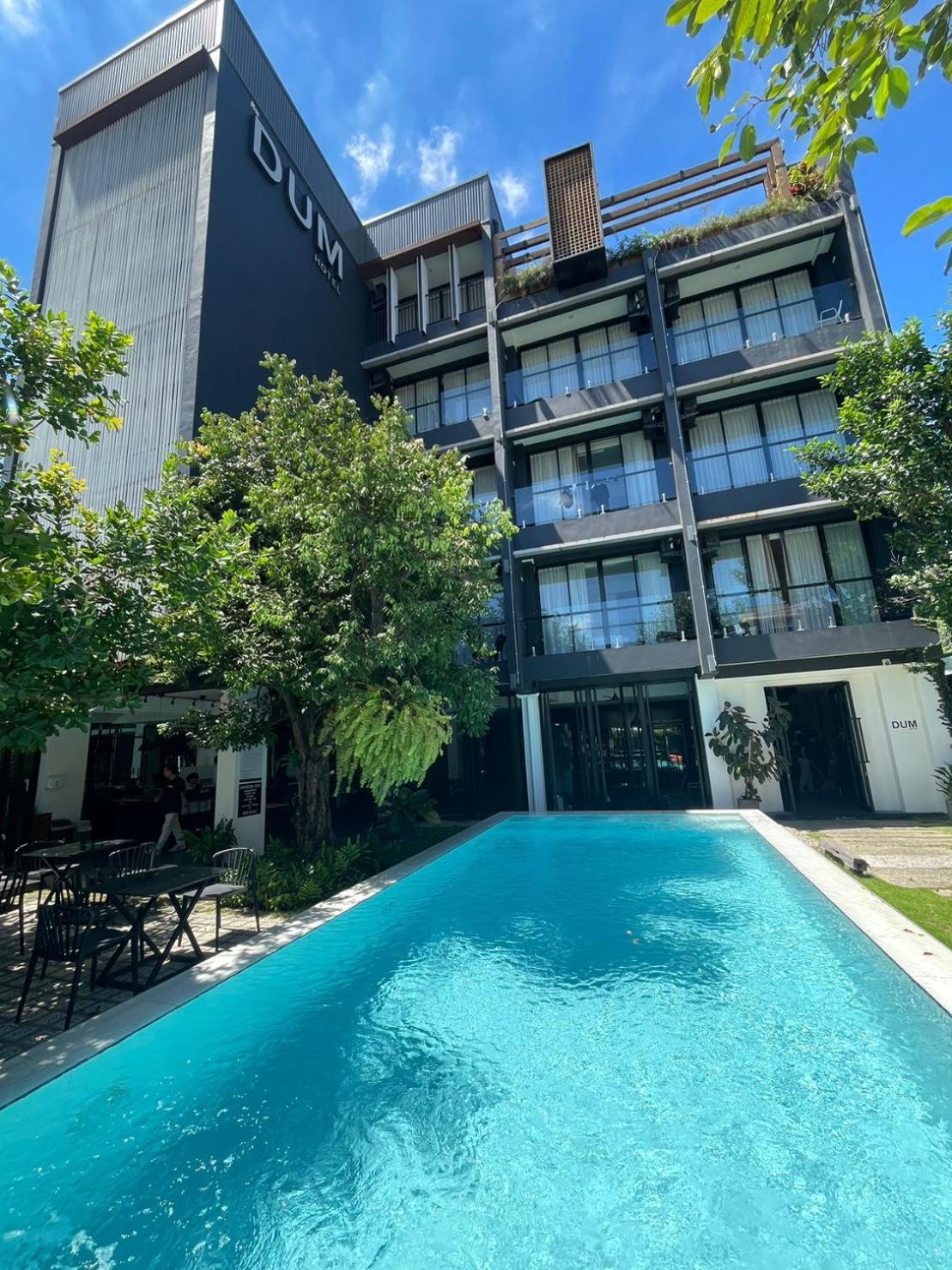 Hotel DUM Hotel - Si Phum - Image 1