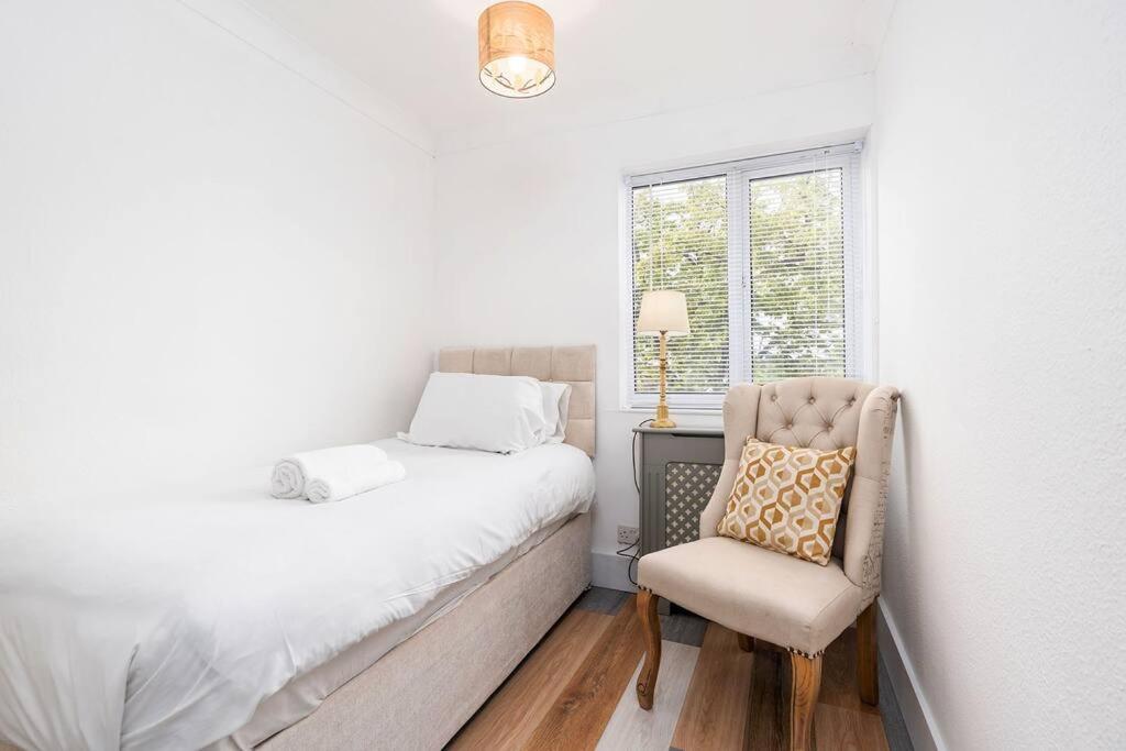 Chic 3 BR Home with Balcony & Free Parking view 5