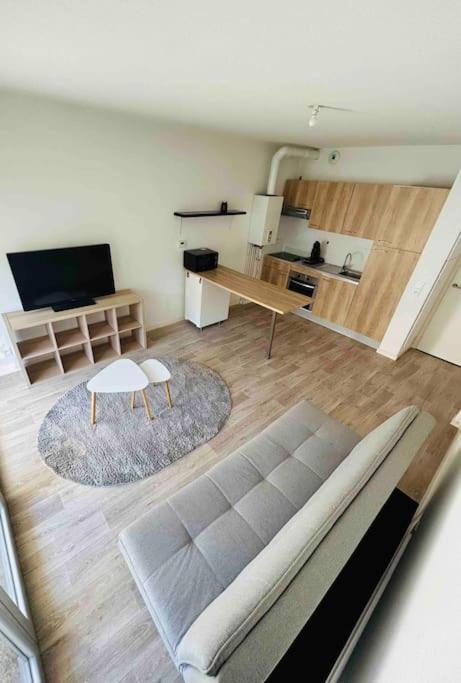 Appartement T2 + parking privatif - Centre ville