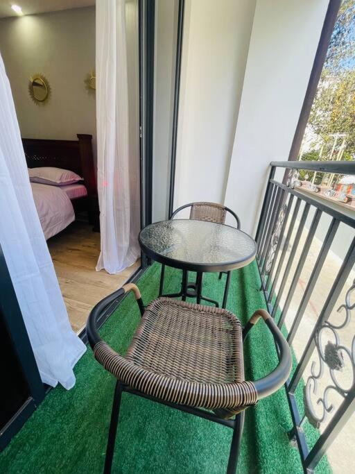 Furnished with a BackUp Power inverter 1bdr Unit