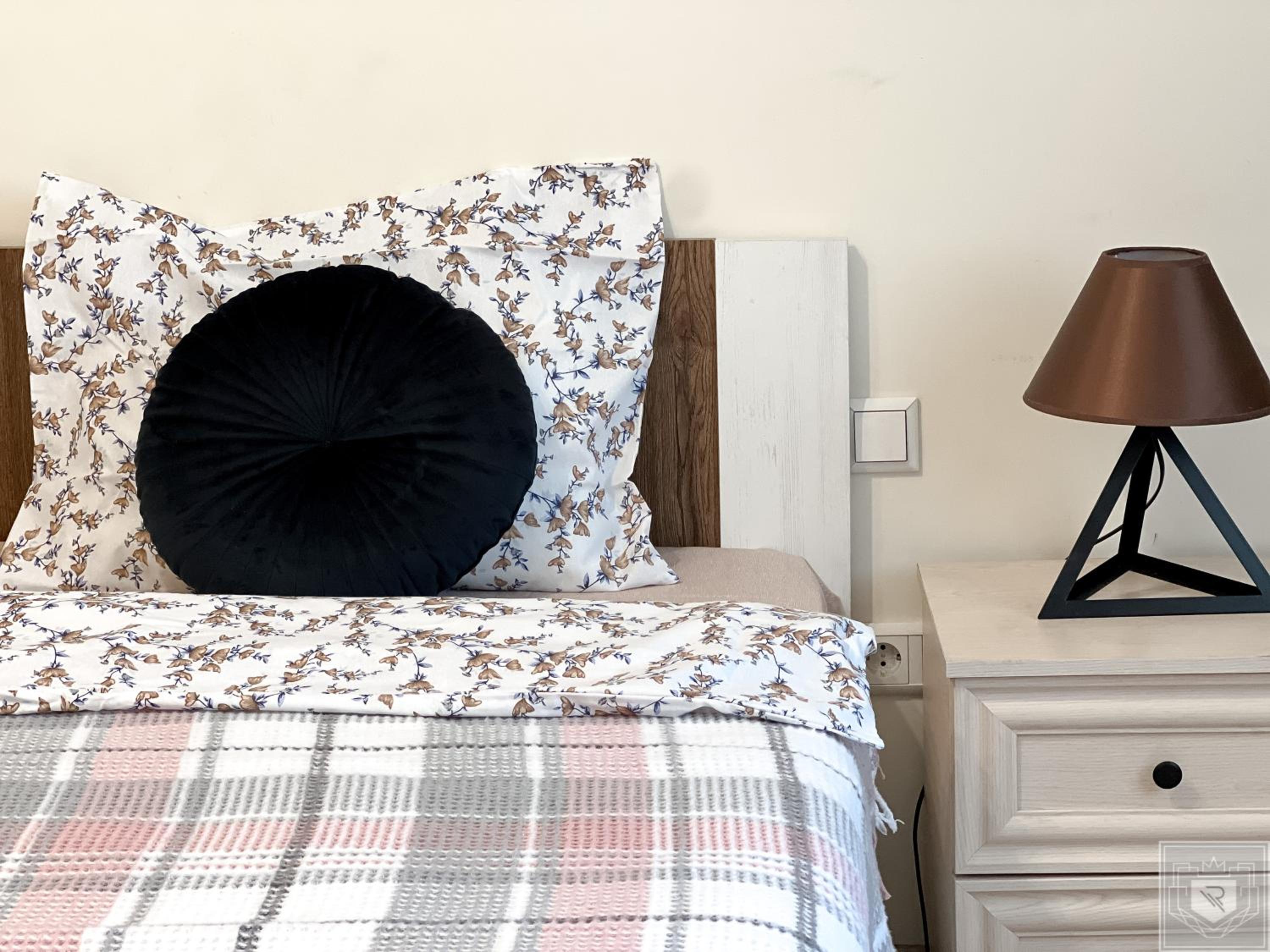RentHouse Apartments Cozy Stay