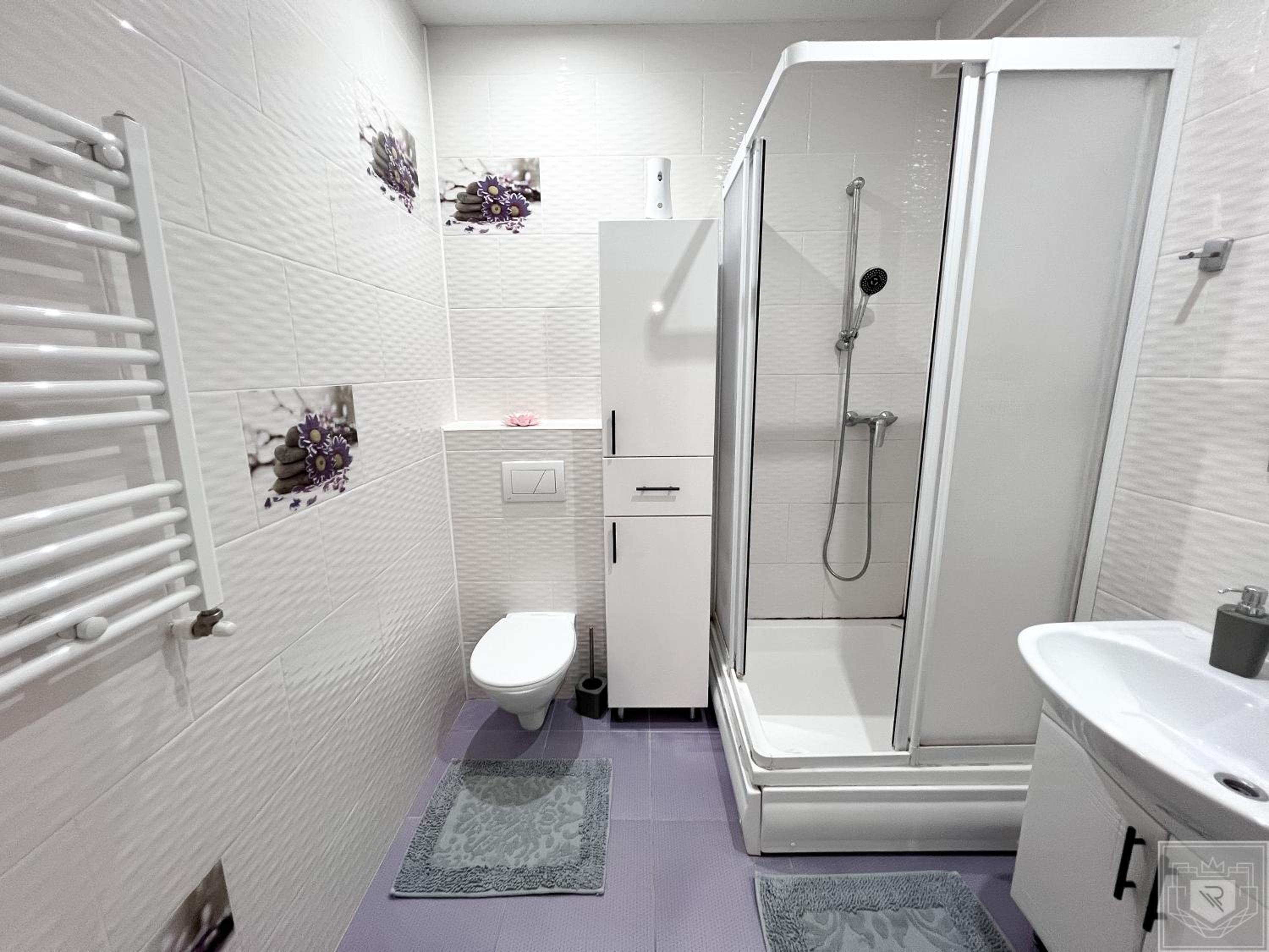 RentHouse Apartments Cozy Stay