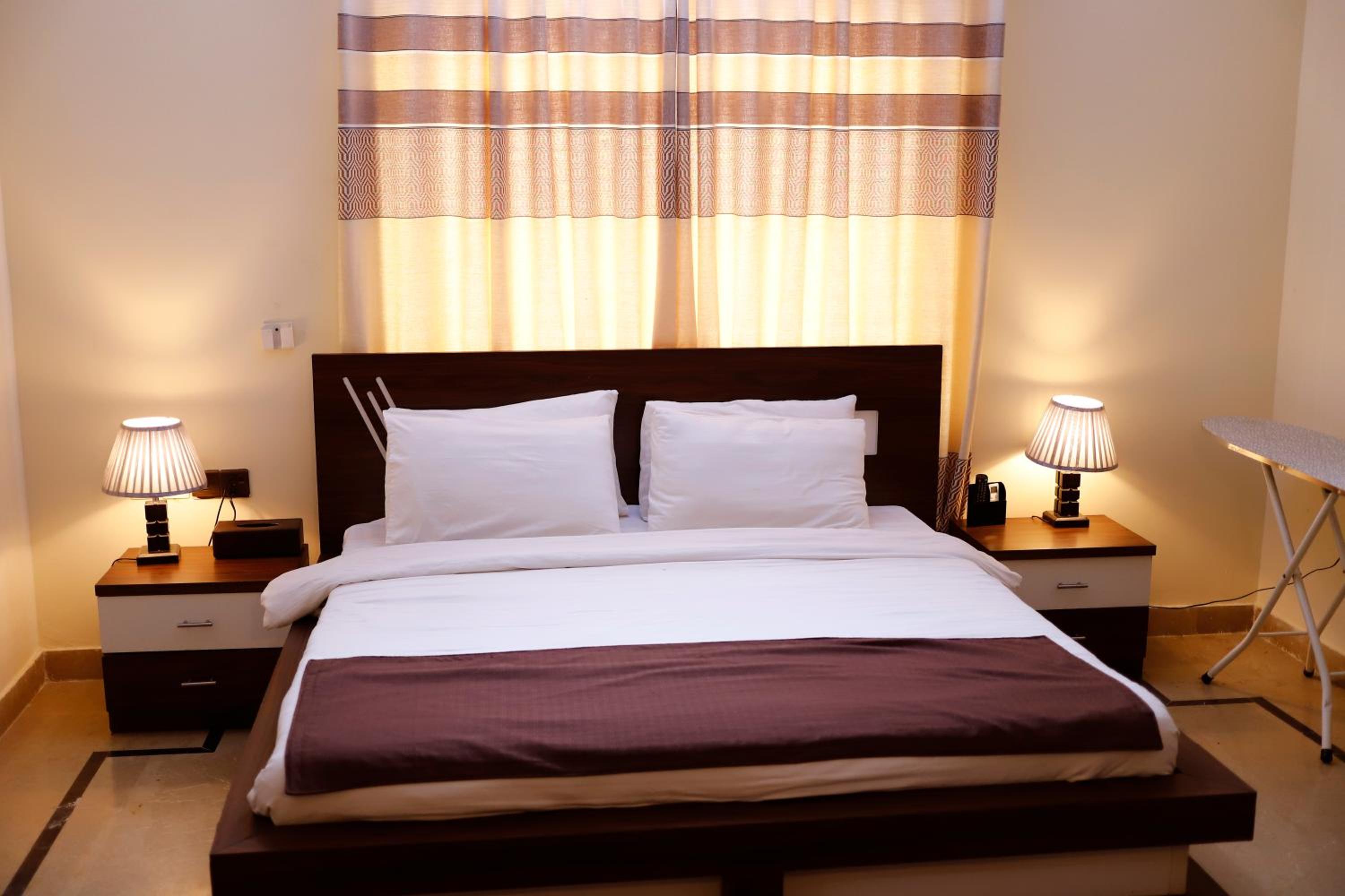 Waypoint Hotel photo 56 of 65