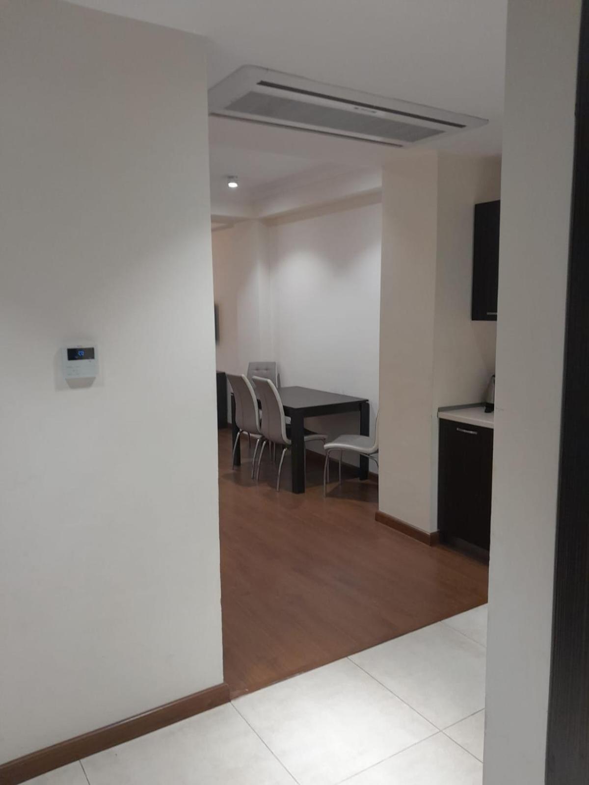 MODERN Apt,Near Opera,CENTRTE,Open Balcony
