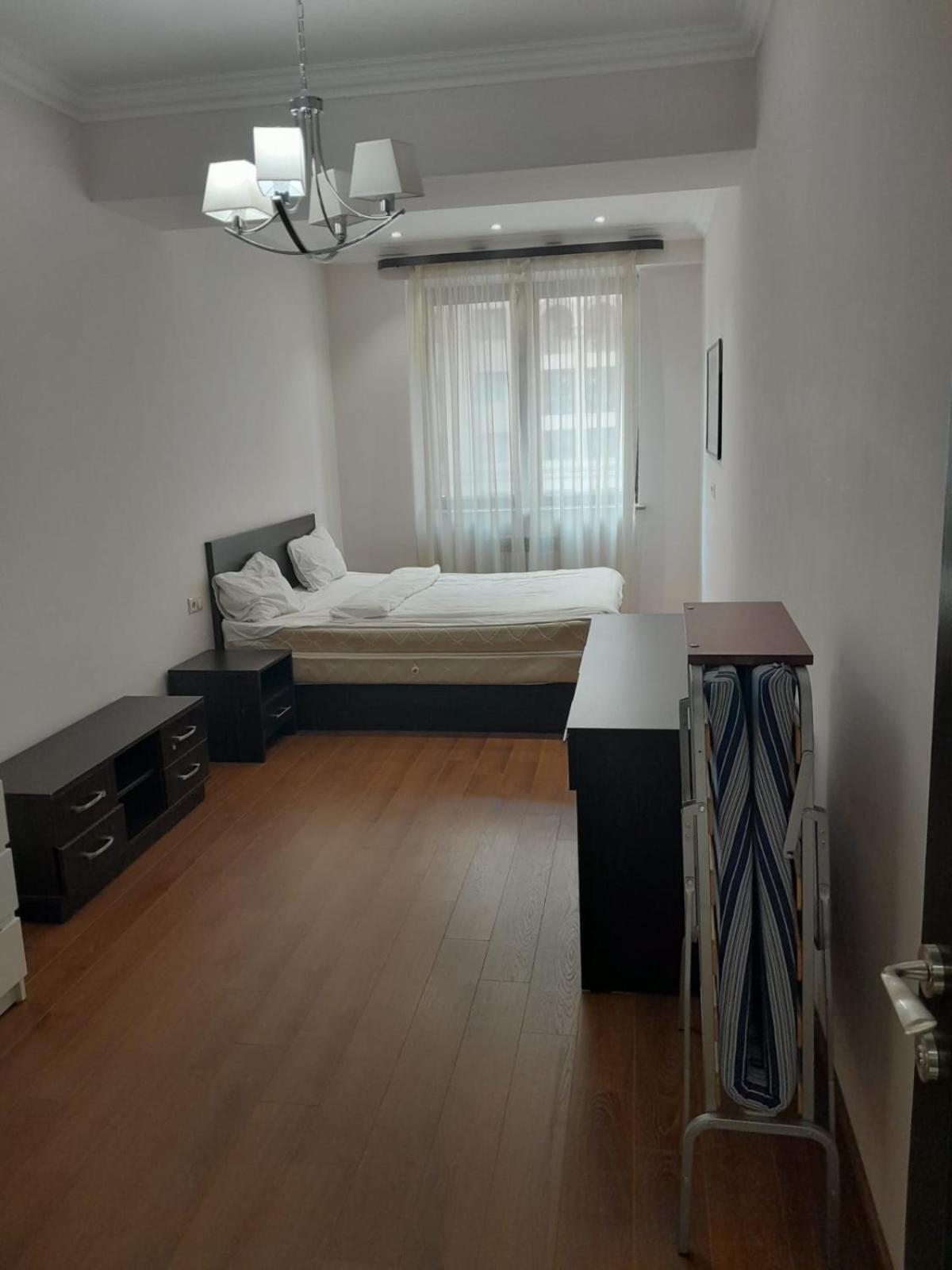 MODERN Apt,Near Opera,CENTRTE,Open Balcony