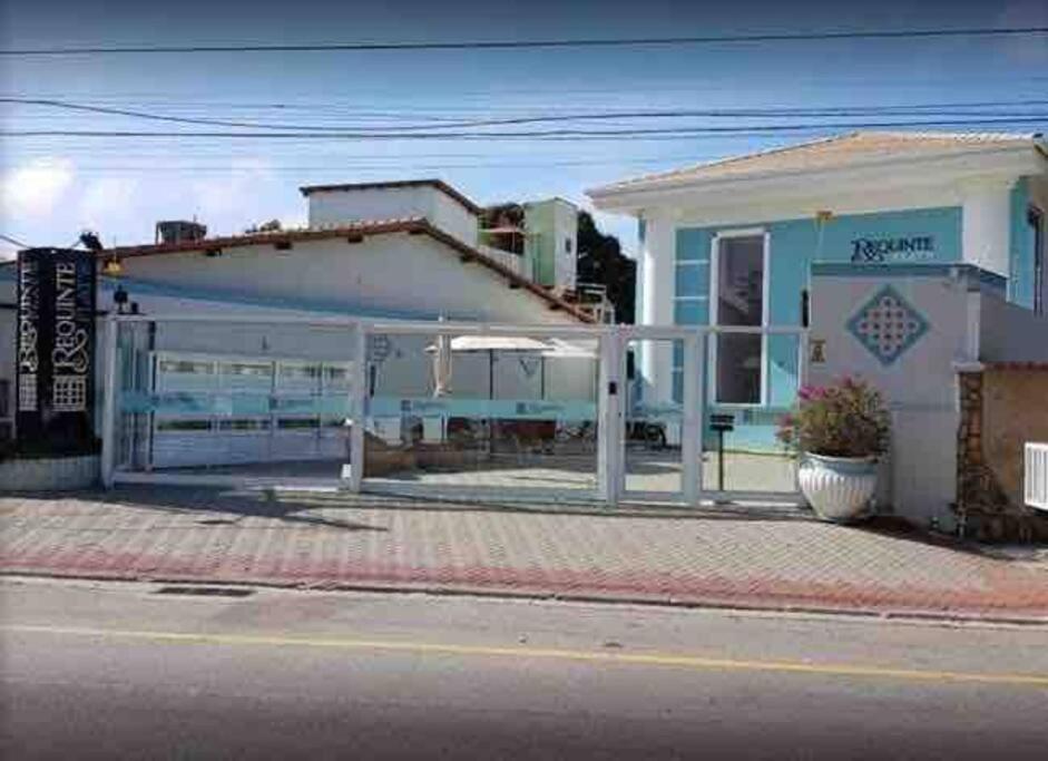Flat Aconchegante Poucos Metros da Praia do Forte