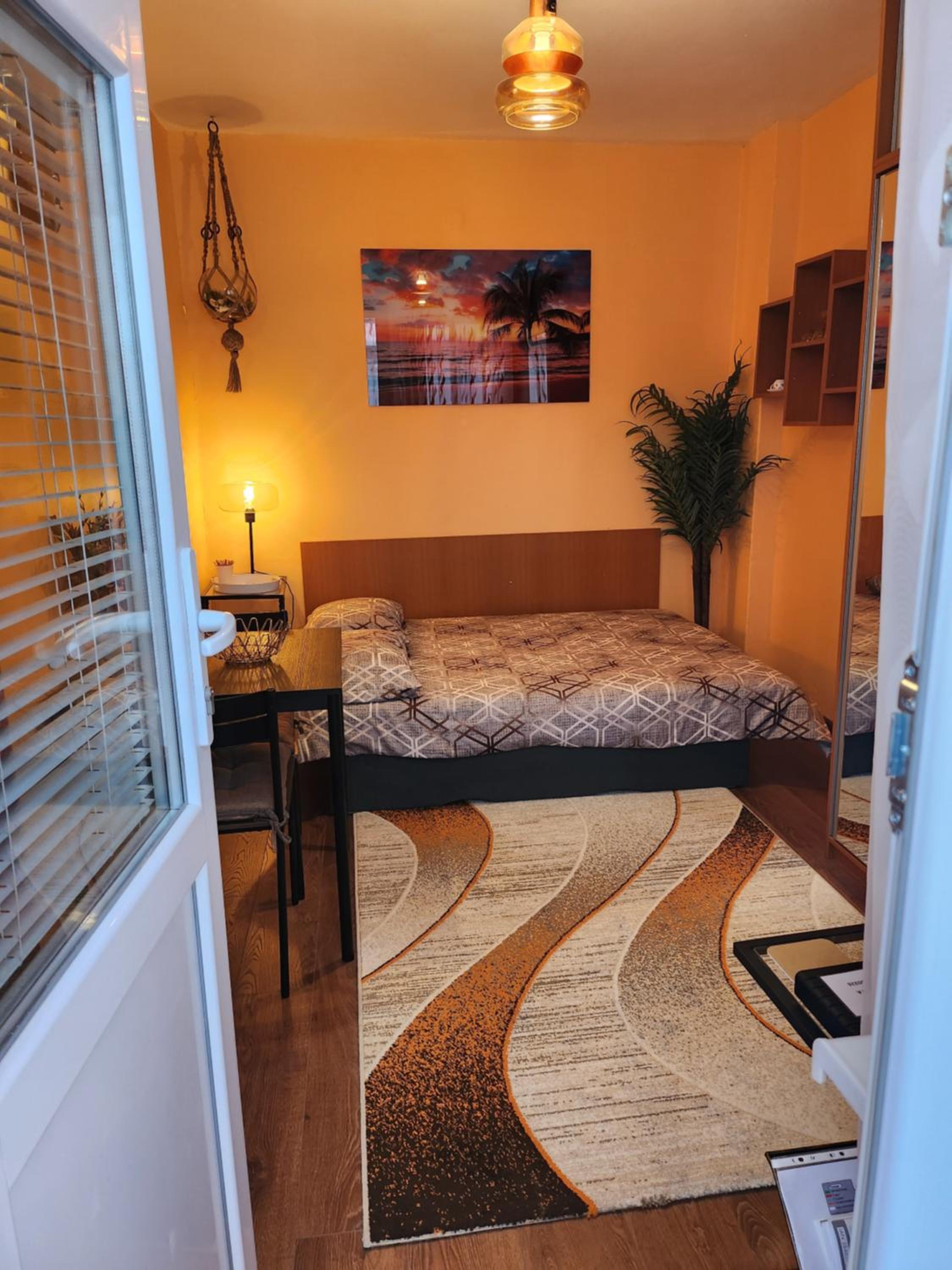 Studio 7A Cozy central oasis