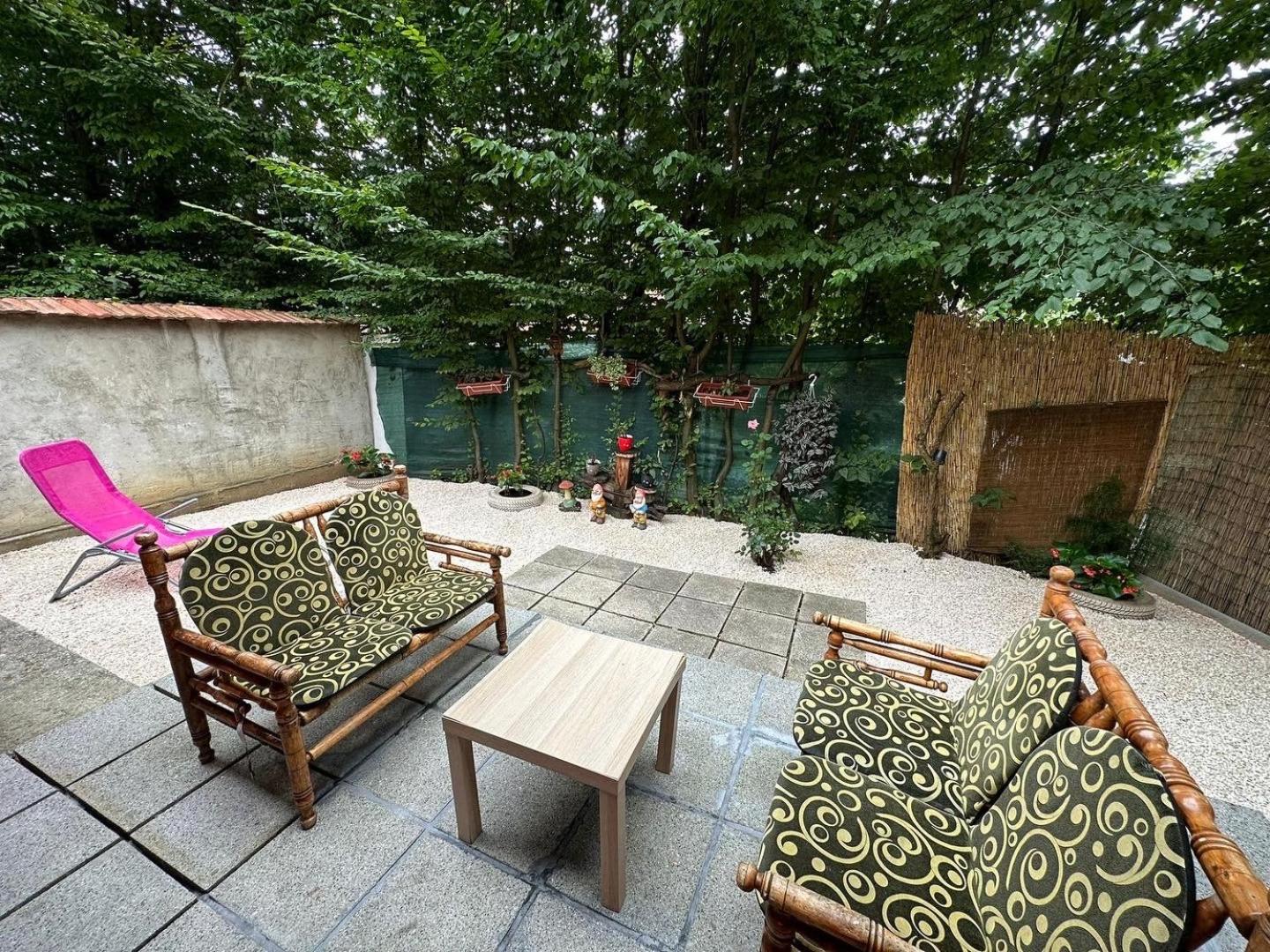 Hedonist Spa Jacuzzi Sarajevo Free parking