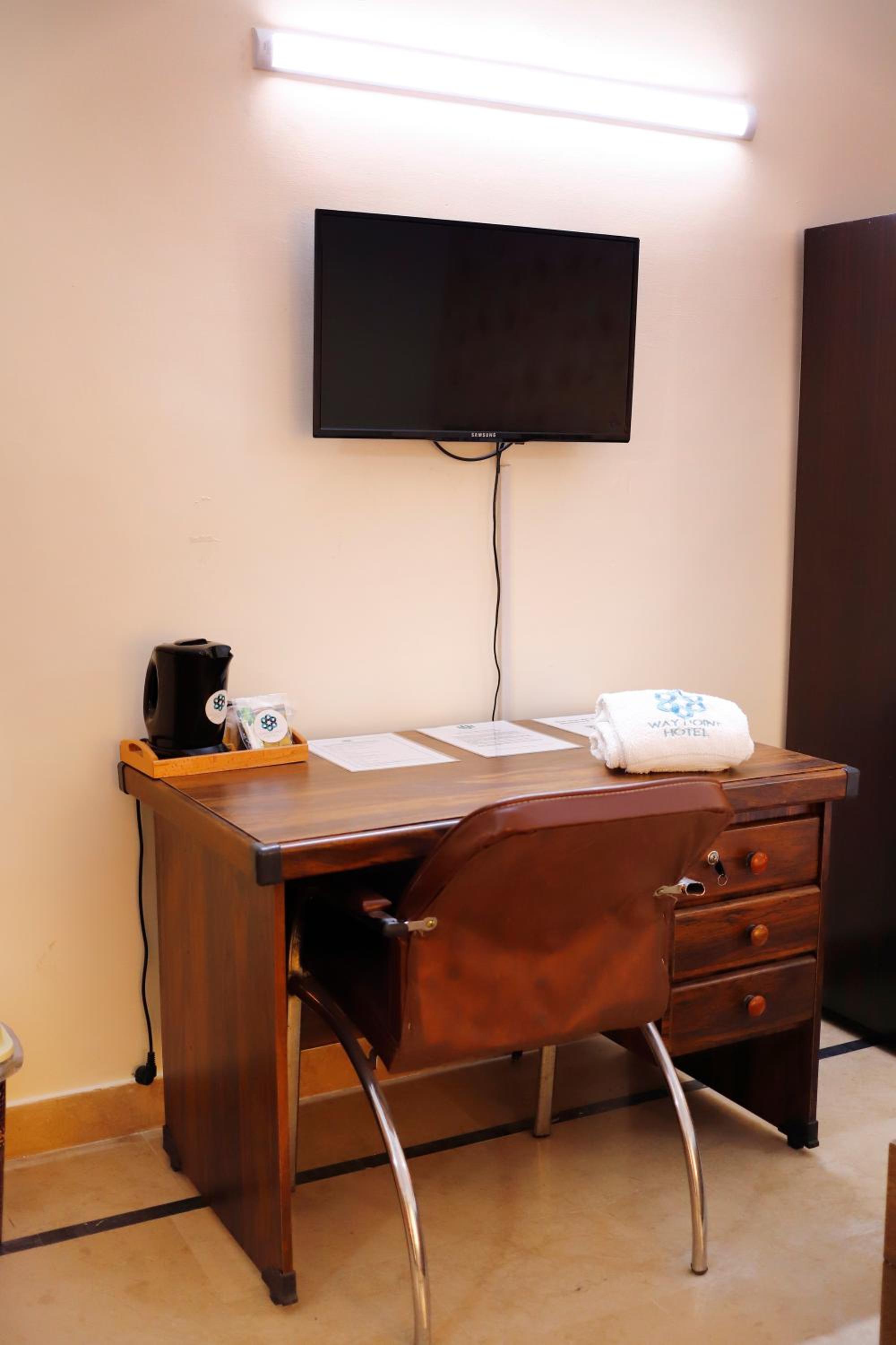 Waypoint Hotel photo 21 of 65