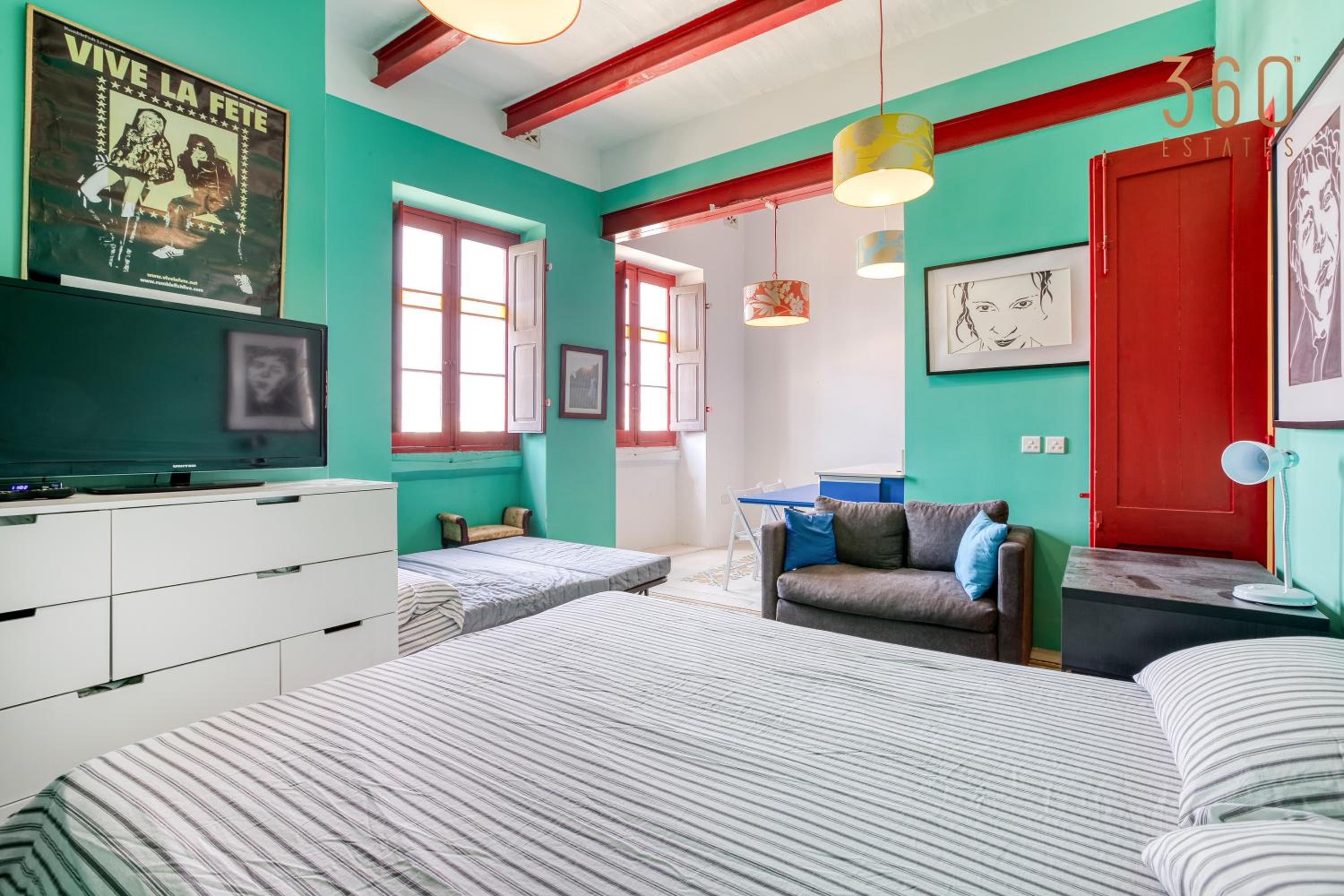 Charming home in 3 the cities with ROOF VIEWS by 360 Estates photo 4