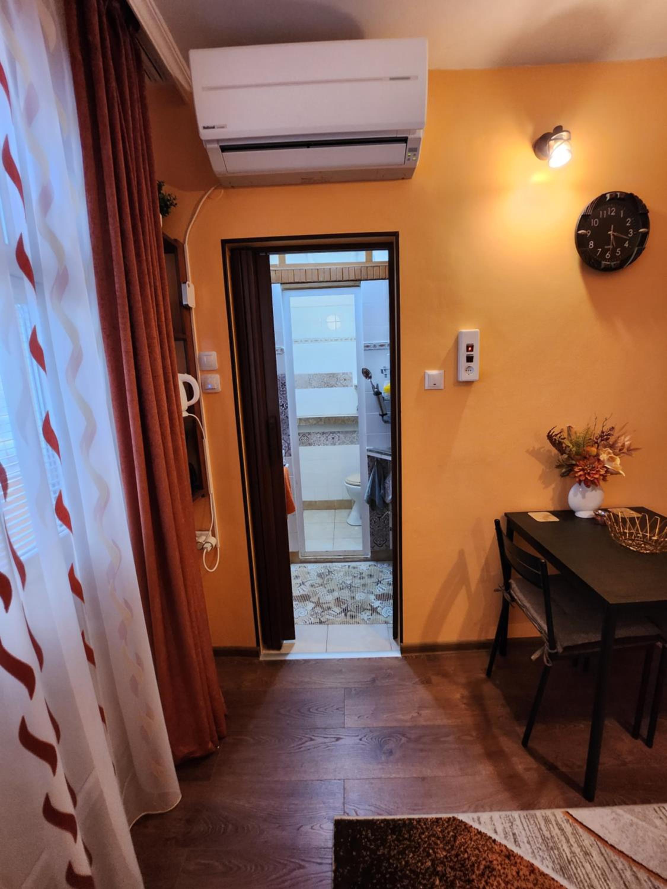 Studio 7A Cozy central oasis