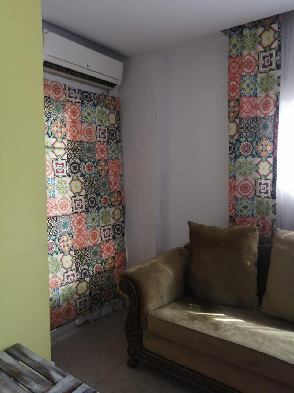 Tamara's Grand Egyptian Museum & Pyramids view 3BR Entire Apartment