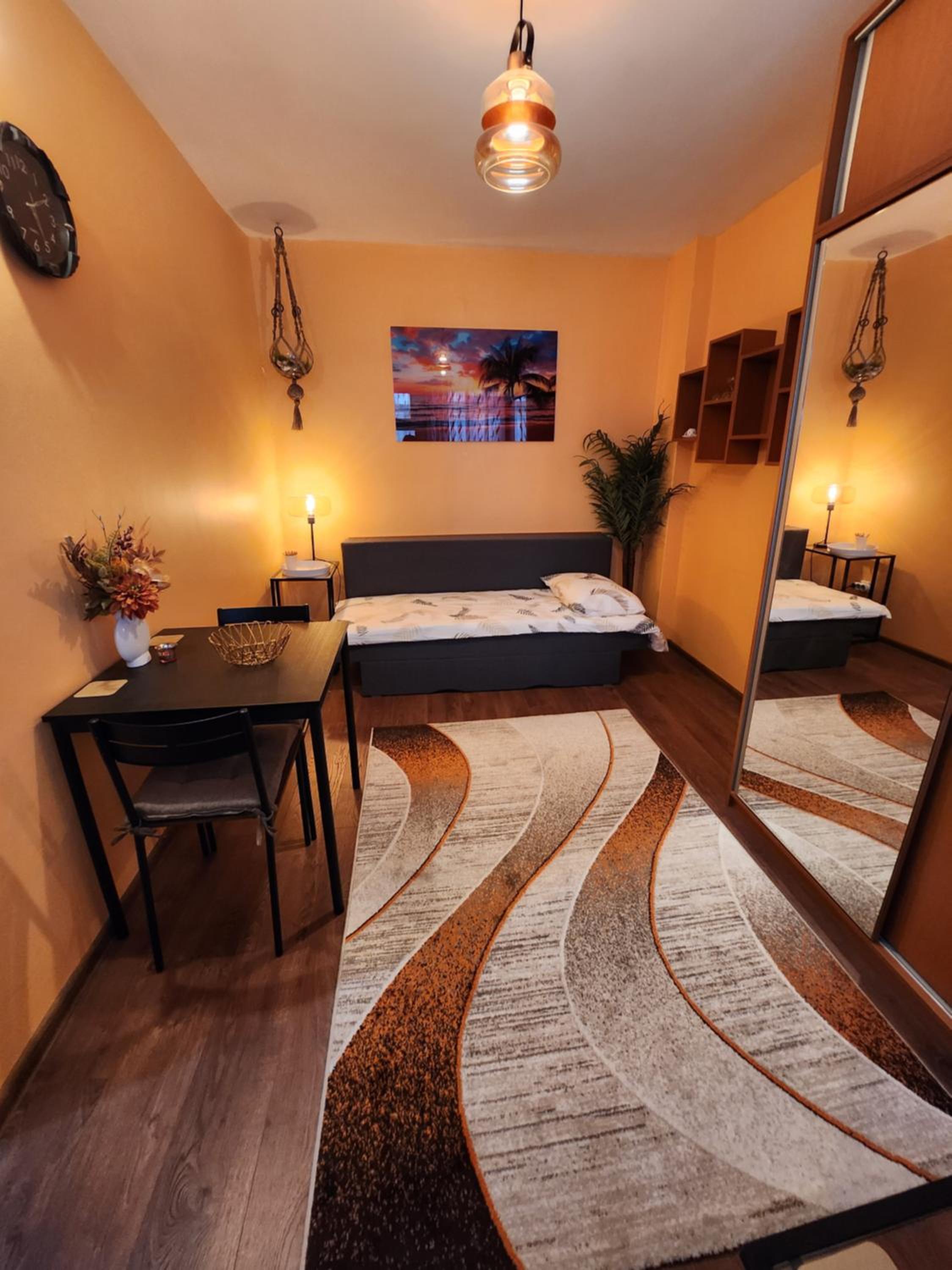 Studio 7A Cozy central oasis