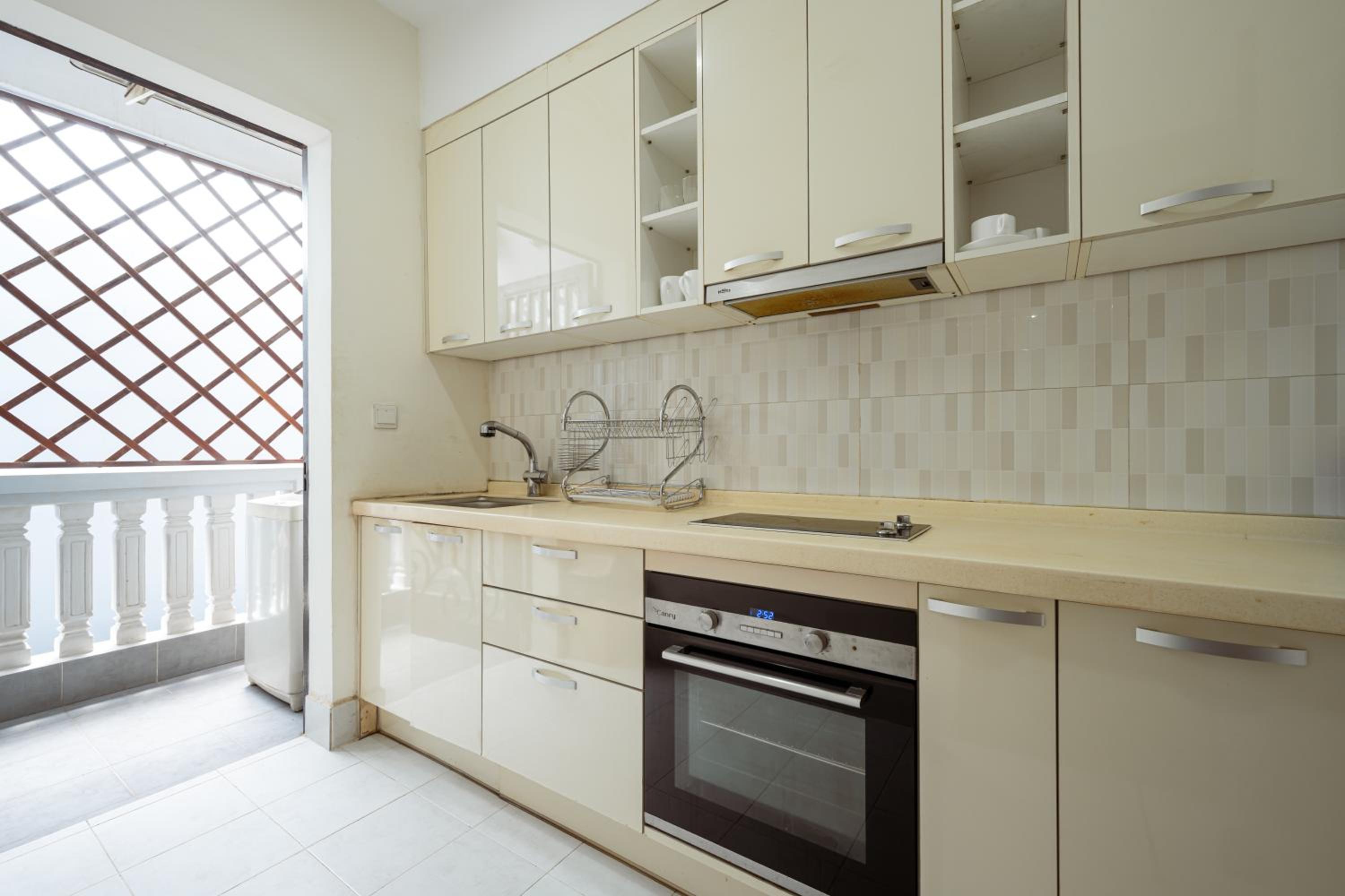 E&V Apartment