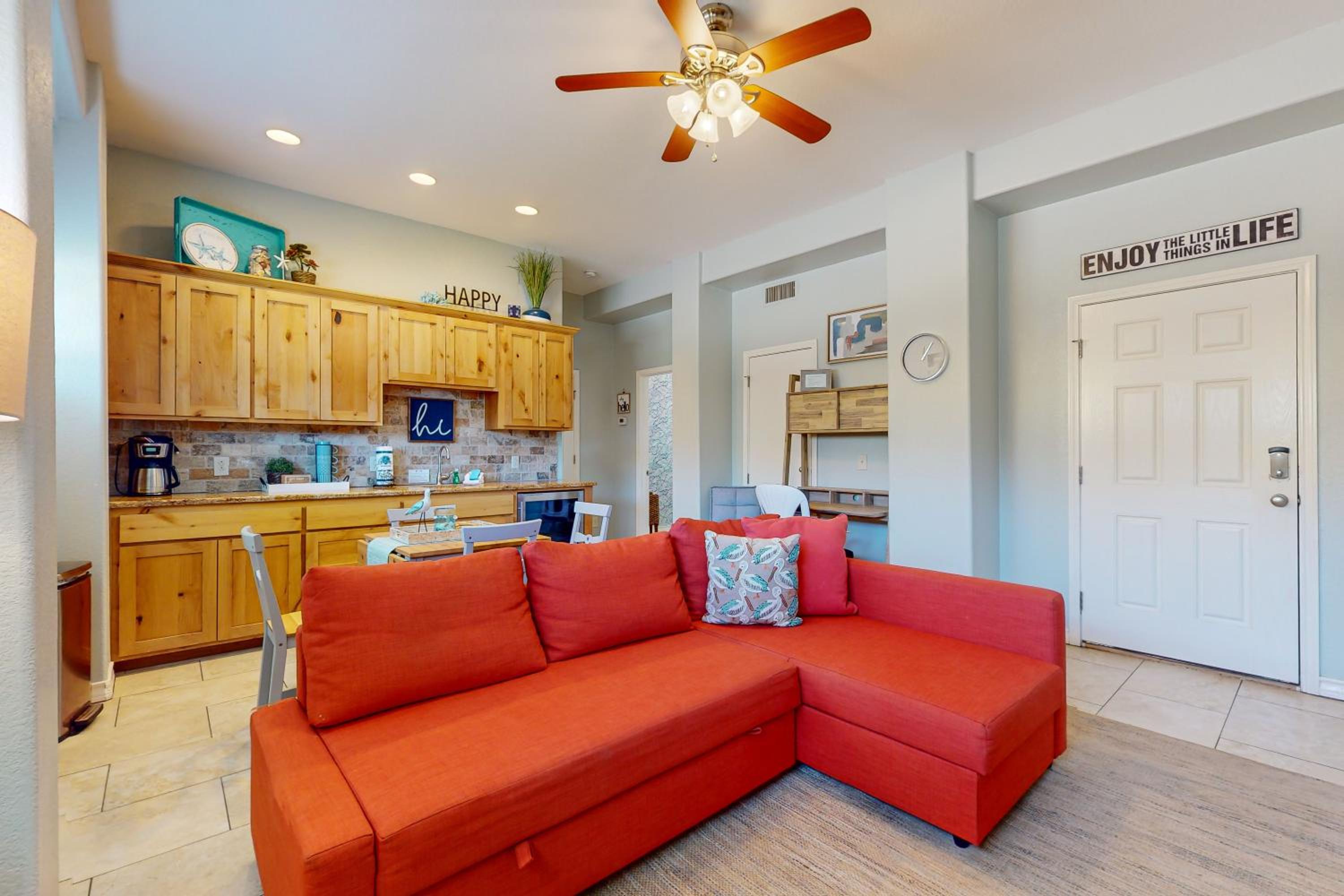 PZV623 HydroTherapy, Private Heated Pool, Pet Friendly, Golf Cart Included view 5