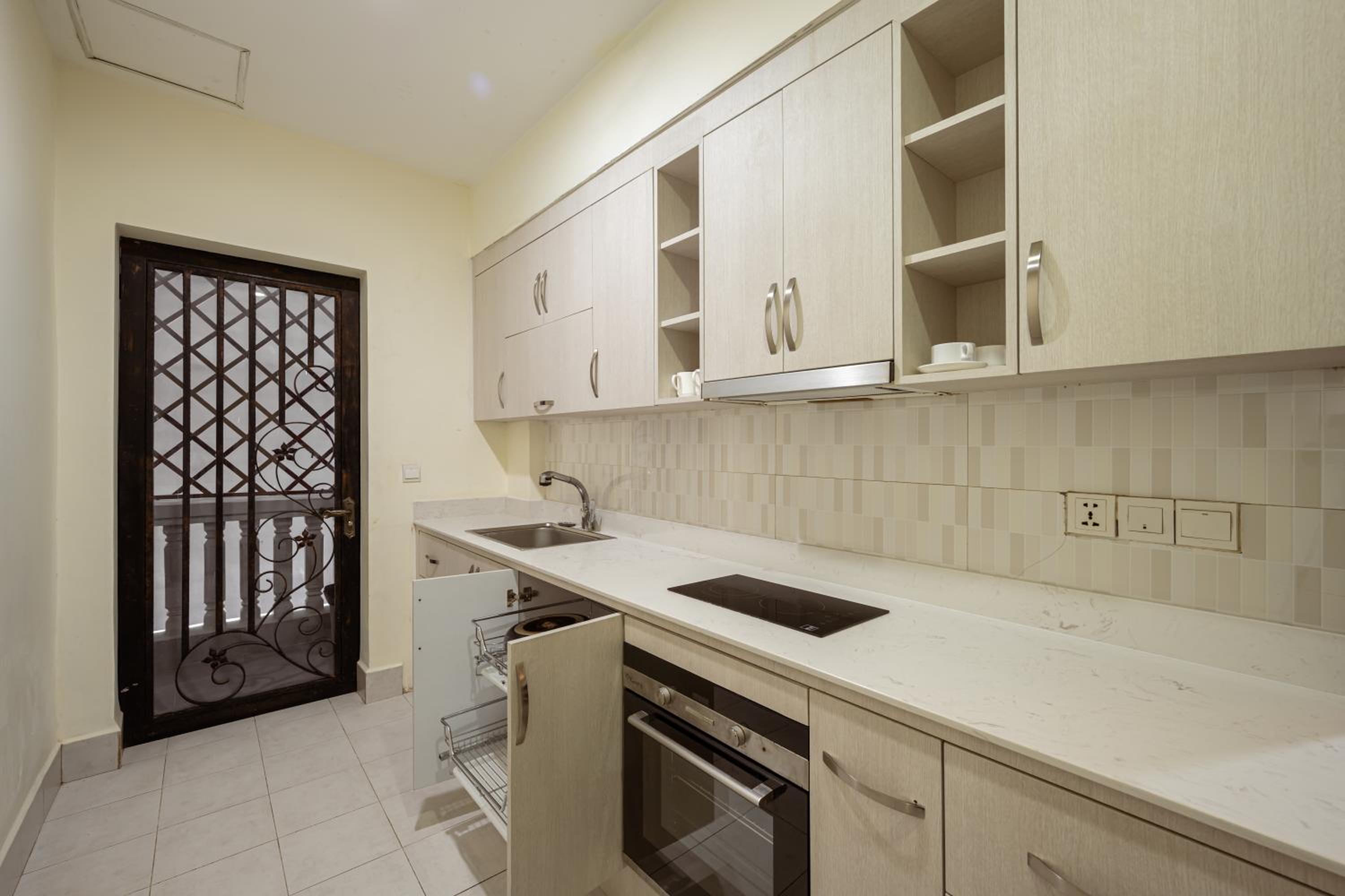 E&V Apartment