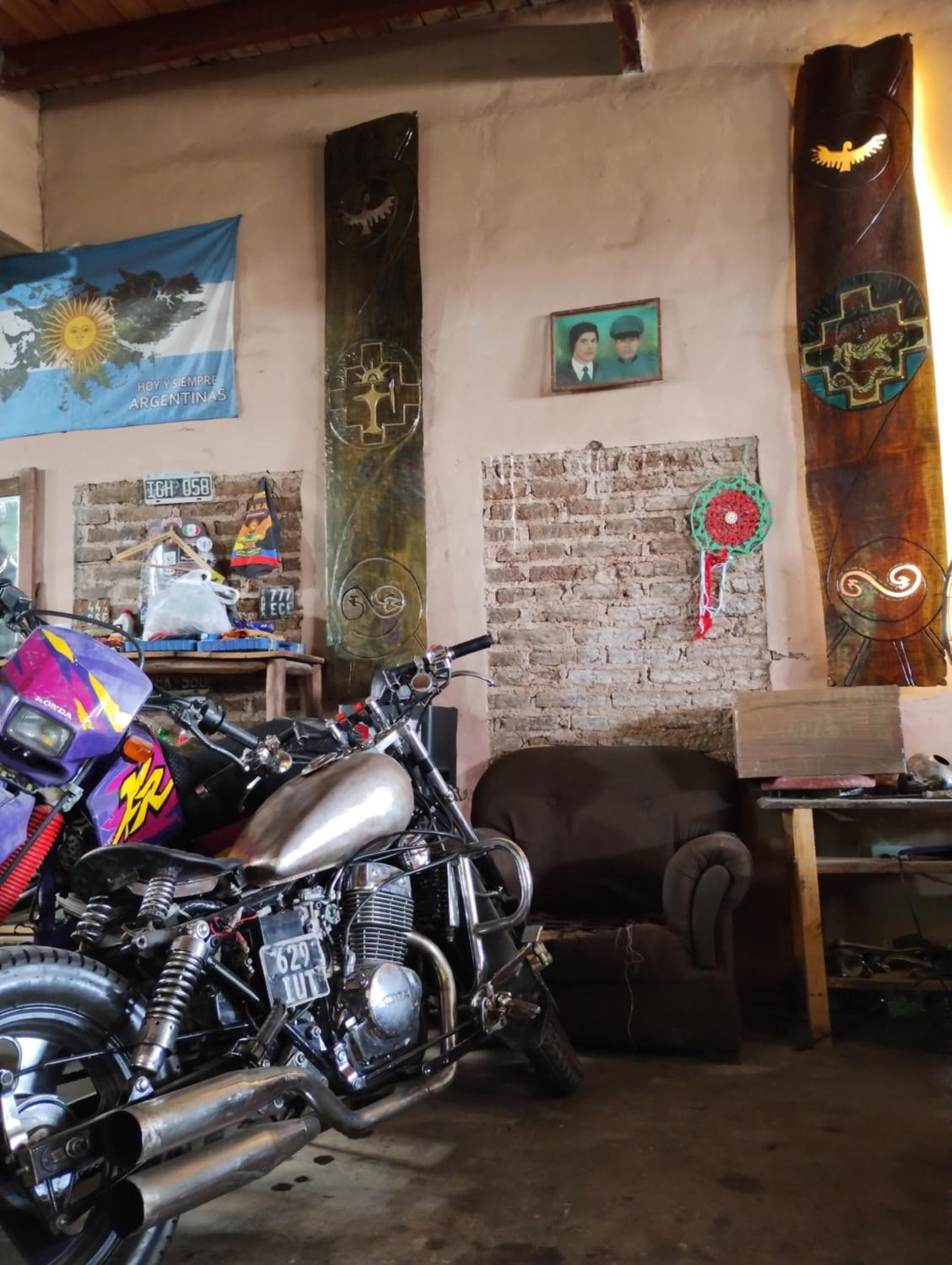 Motoposada Campera Negra