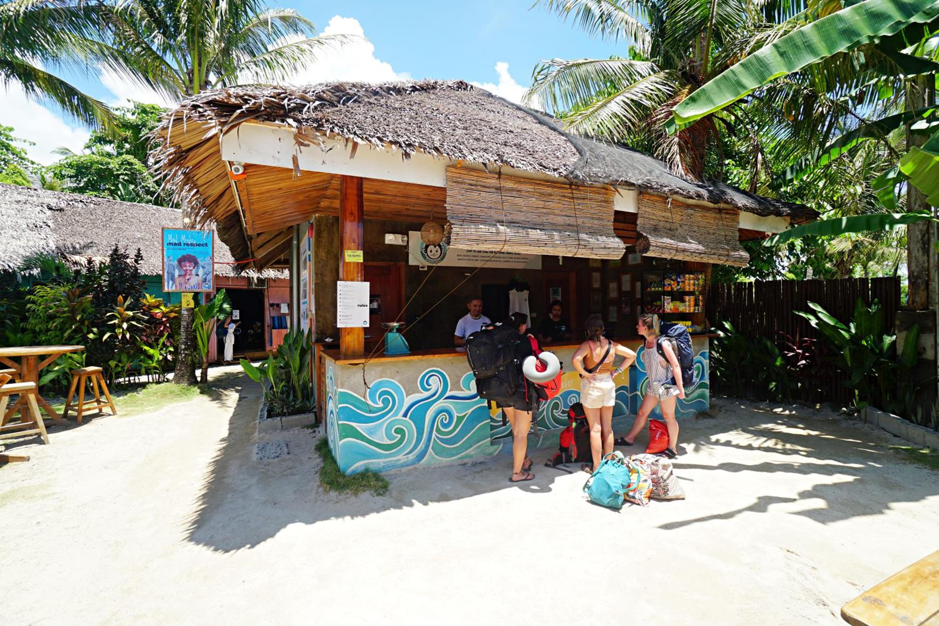 Mad Monkey Hostel Siargao 45