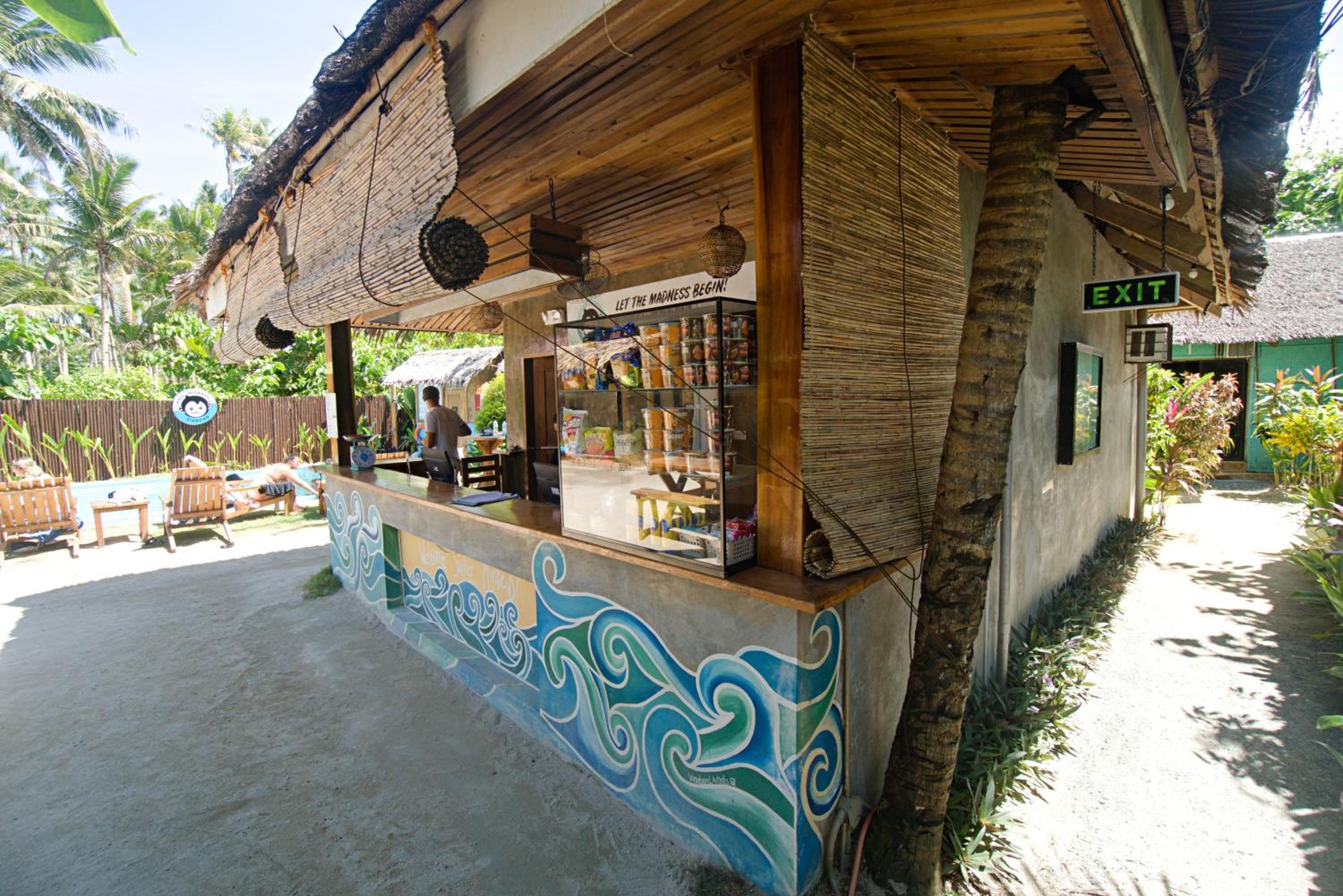 Mad Monkey Hostel Siargao 140