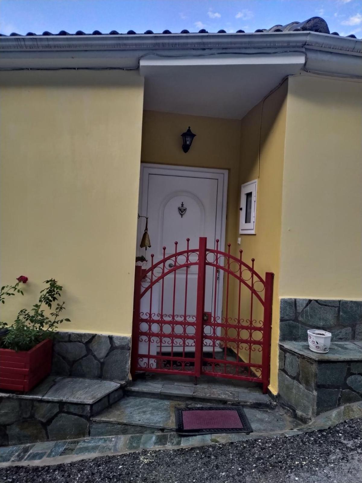 Dora's Home view 5