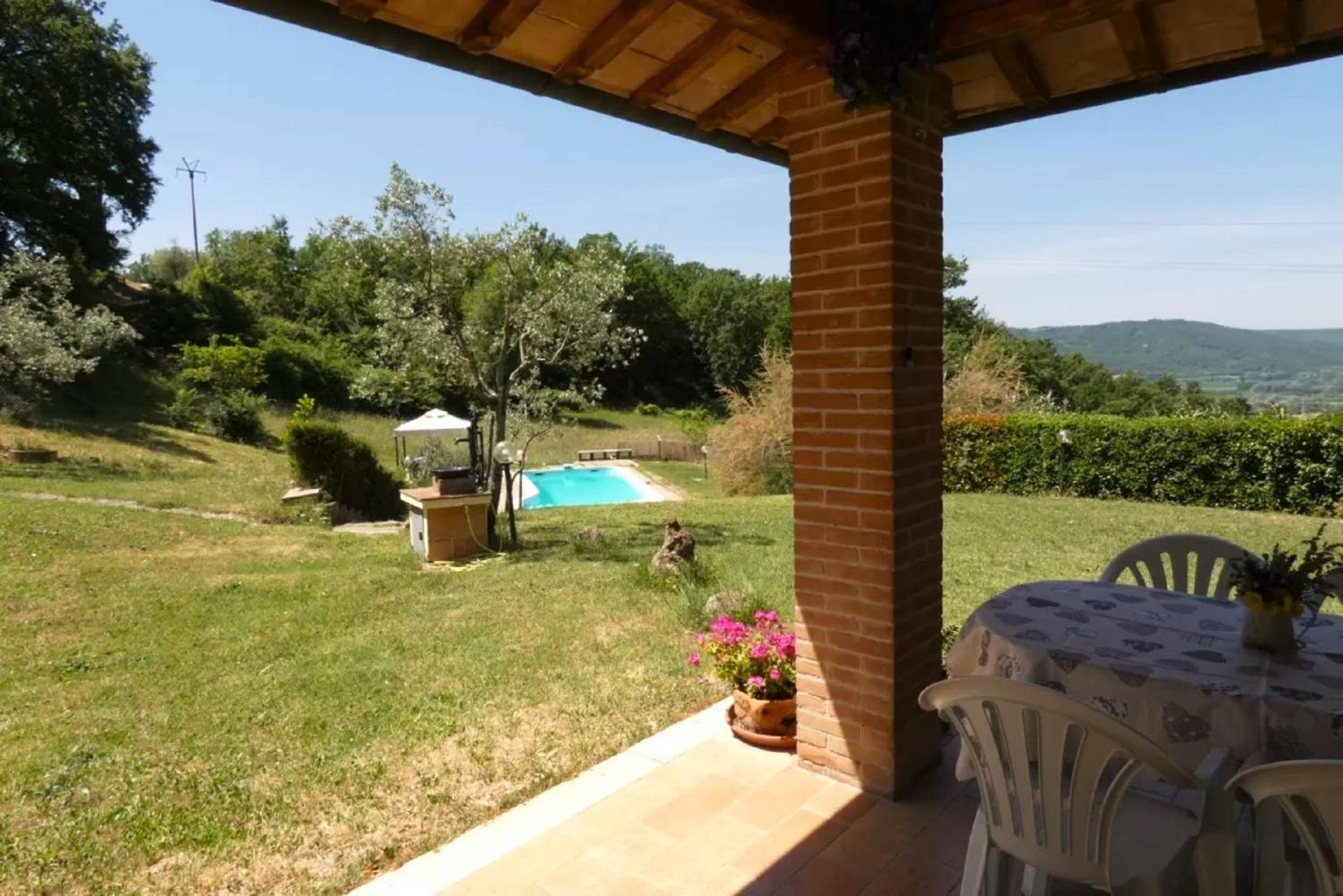 SCAPPO IN UMBRIA, il Pennacchio view 2