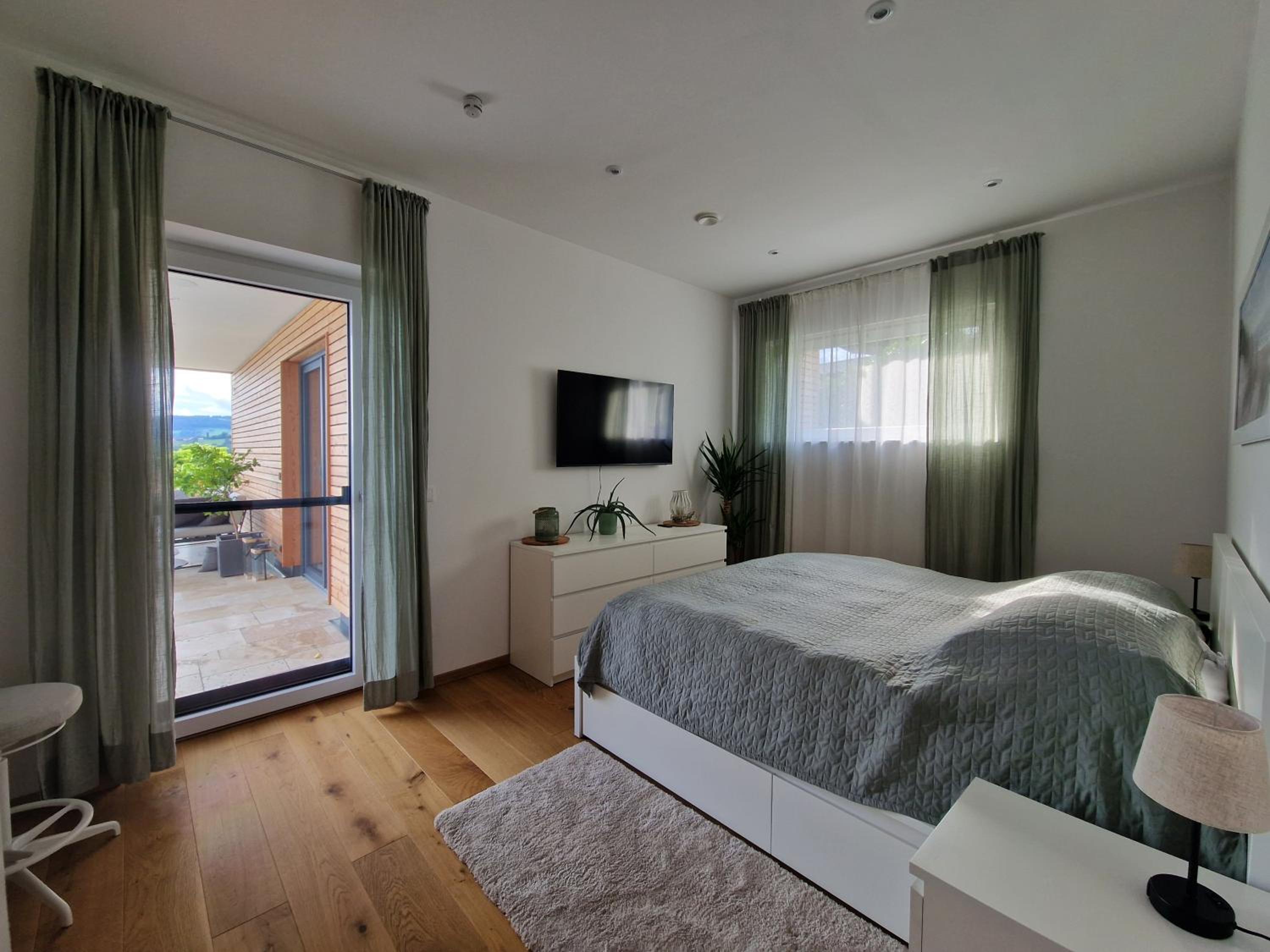 Gästezimmer in den Weinbergen - exquisit und ruhig - mit Self-Check-in