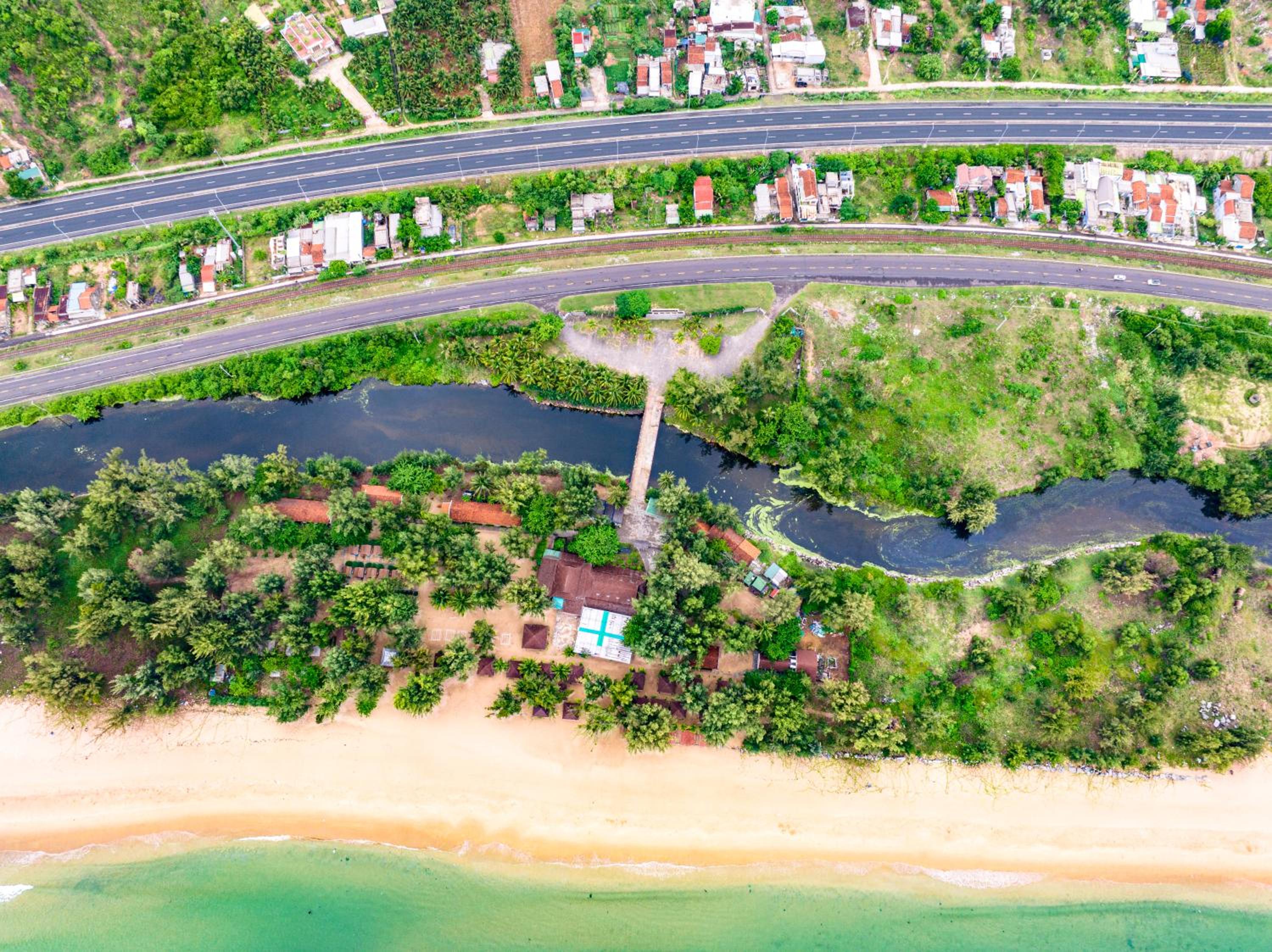 Căn hộ gia đình ngay biển Đại Lãnh - Family homestay view 5