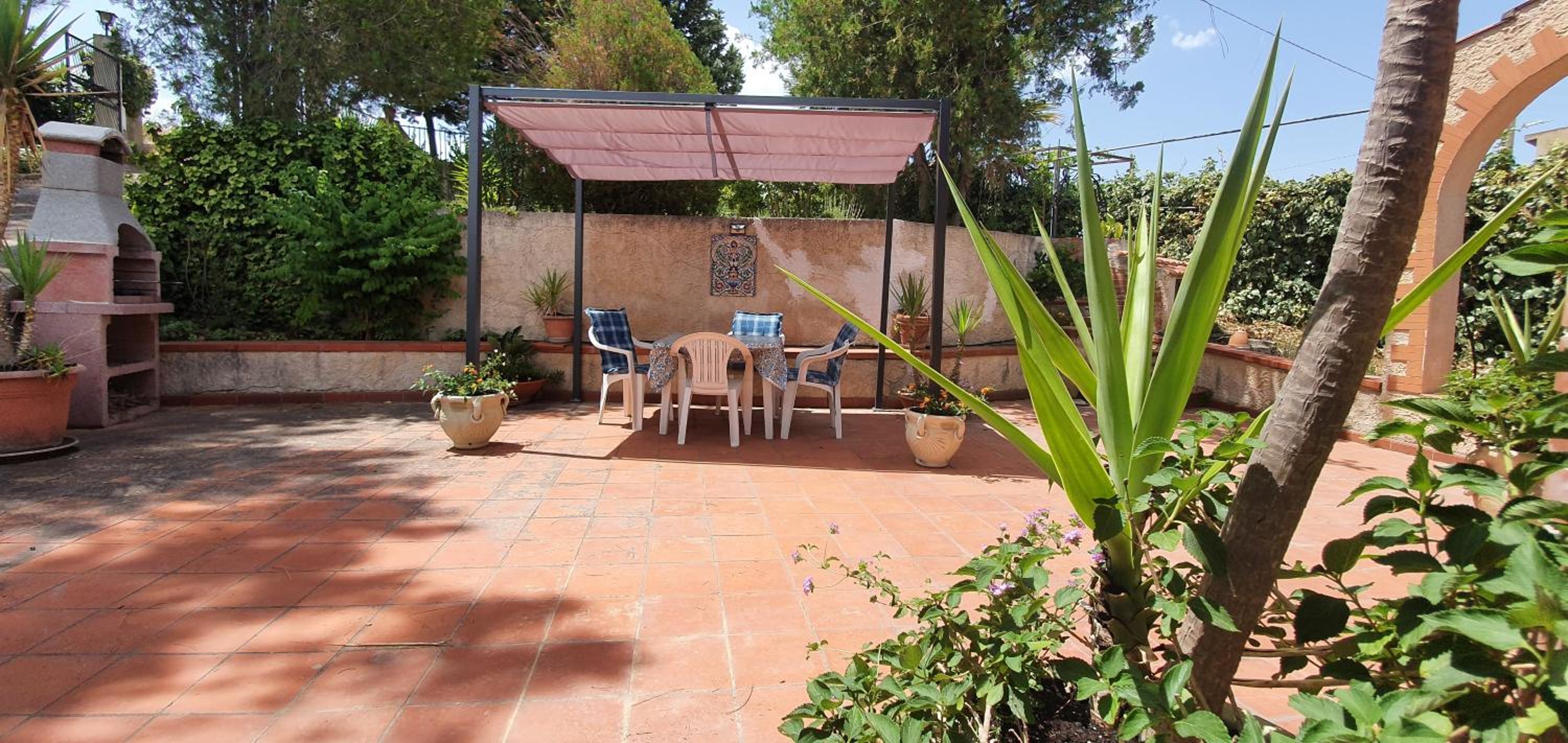 Villa Paola appartamento completo view 3