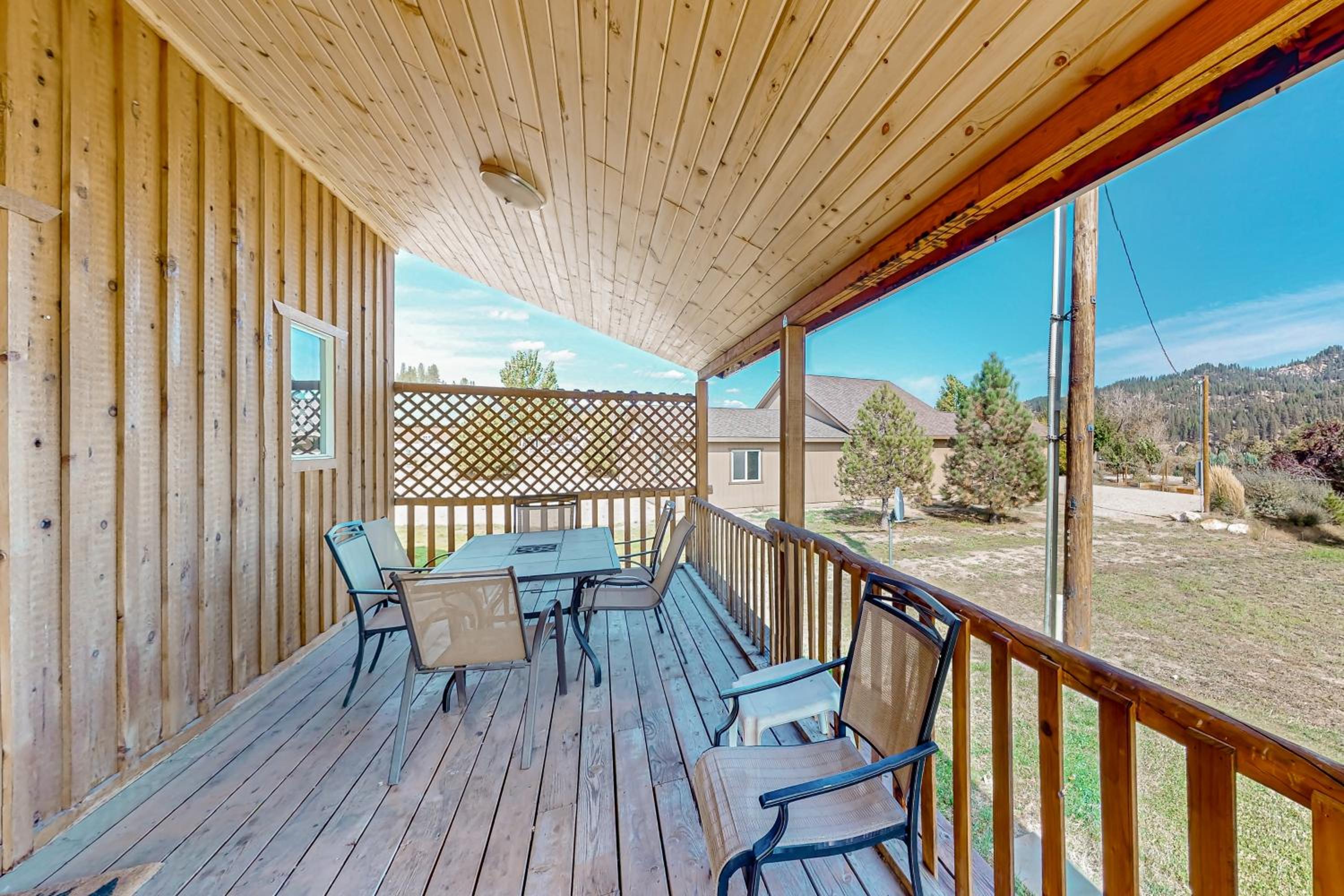 Rustic Cabin with Decks and Hot Tub in Garden Valley!