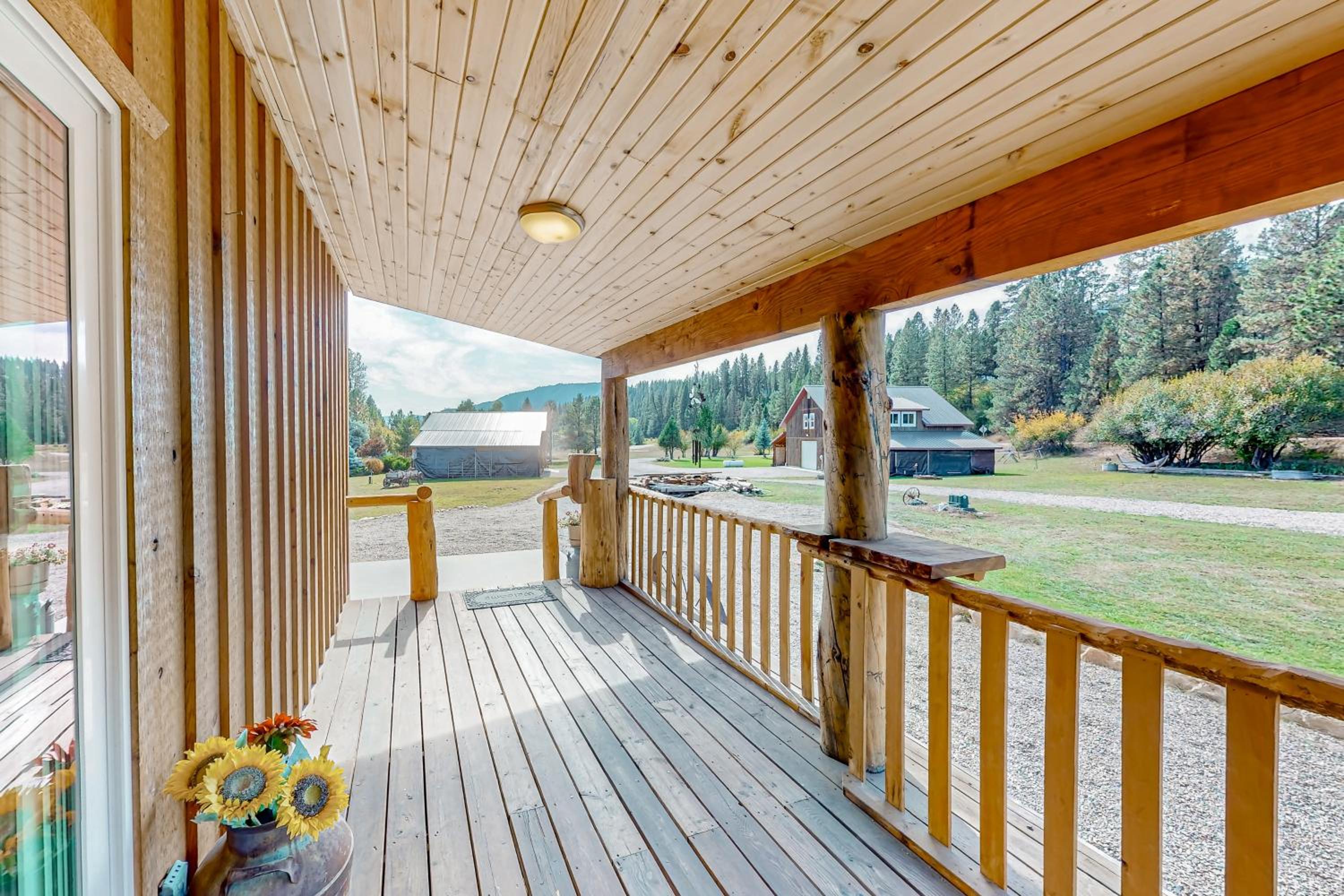 Rustic Cabin with Decks and Hot Tub in Garden Valley!