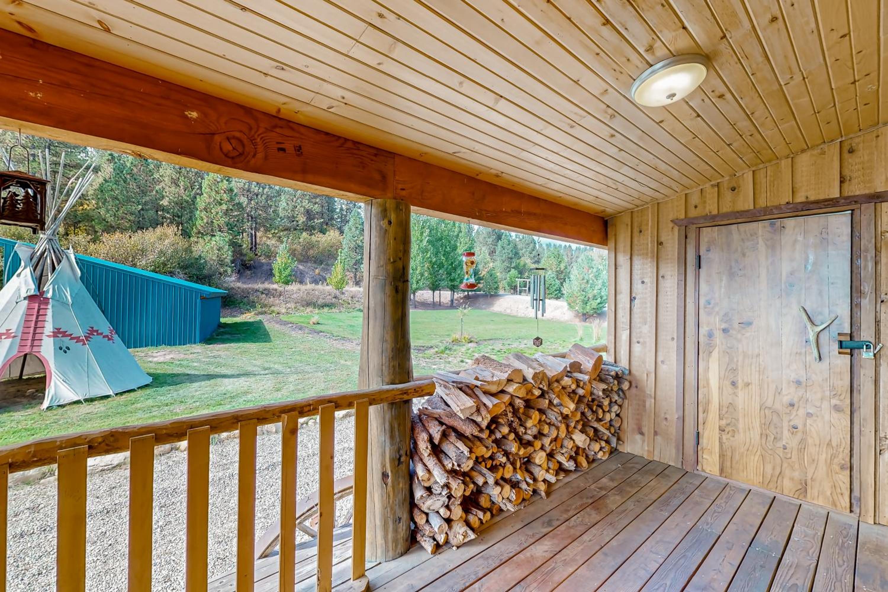 Rustic Cabin with Decks and Hot Tub in Garden Valley!