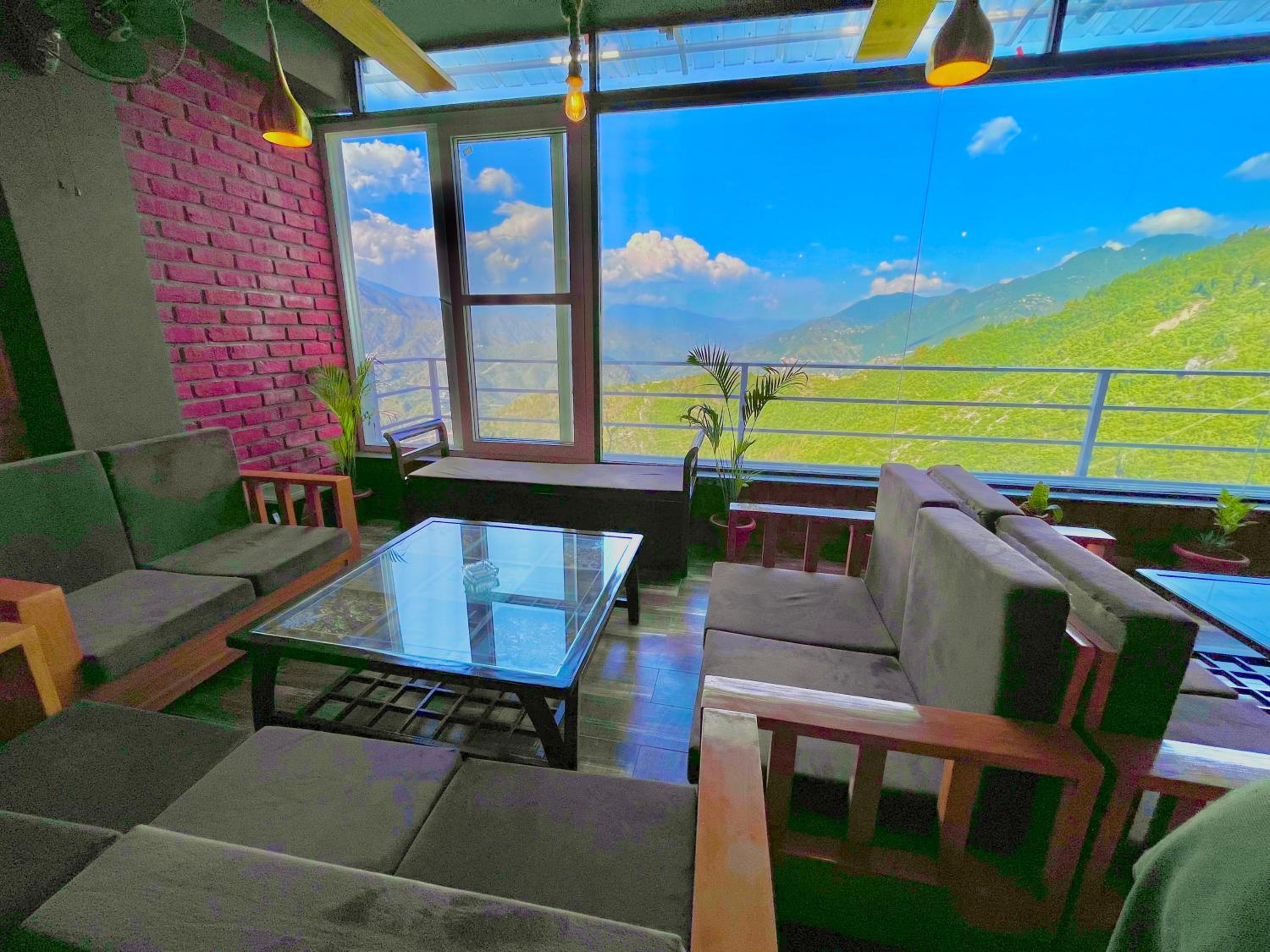 lounge
