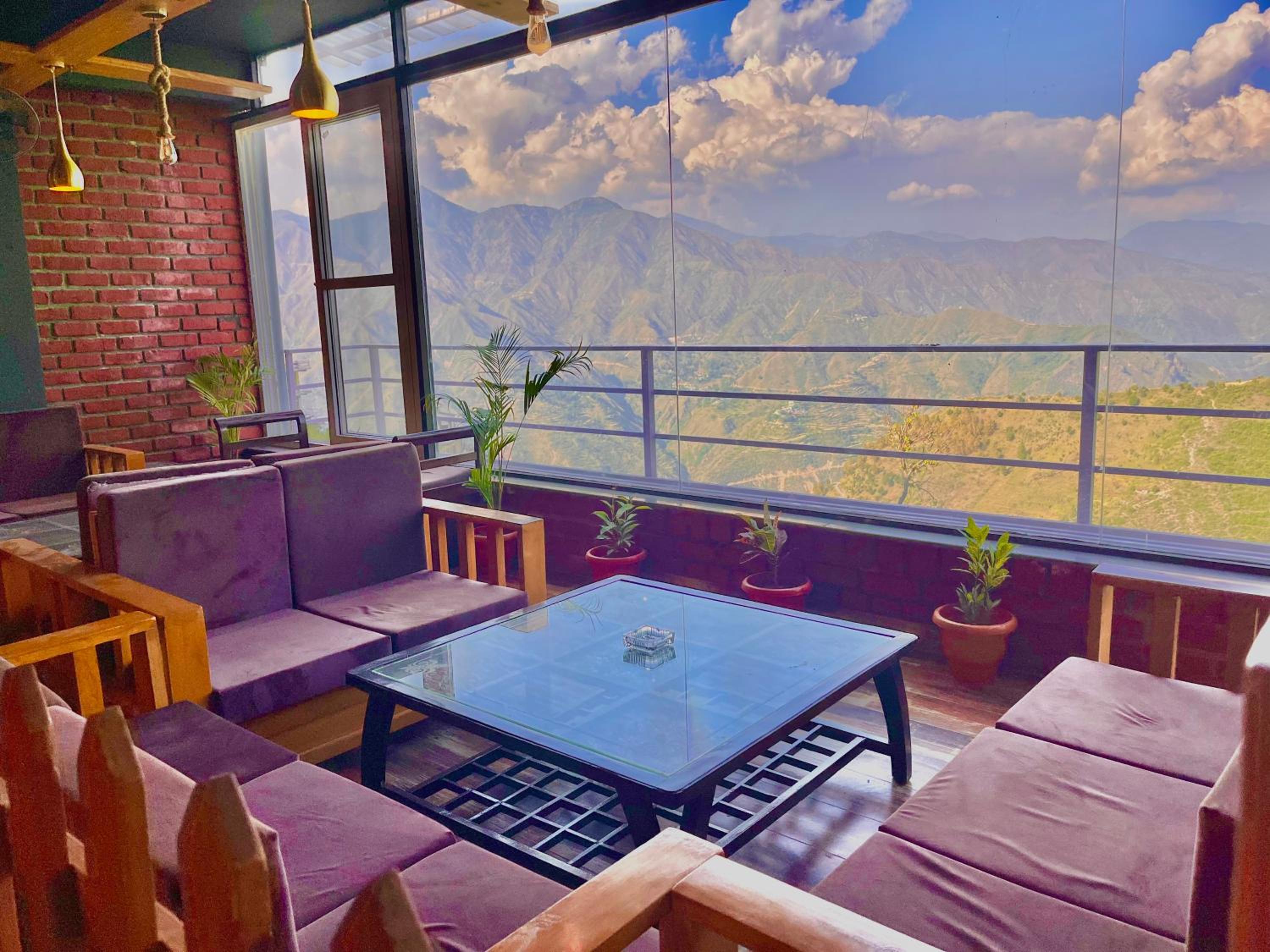 lounge