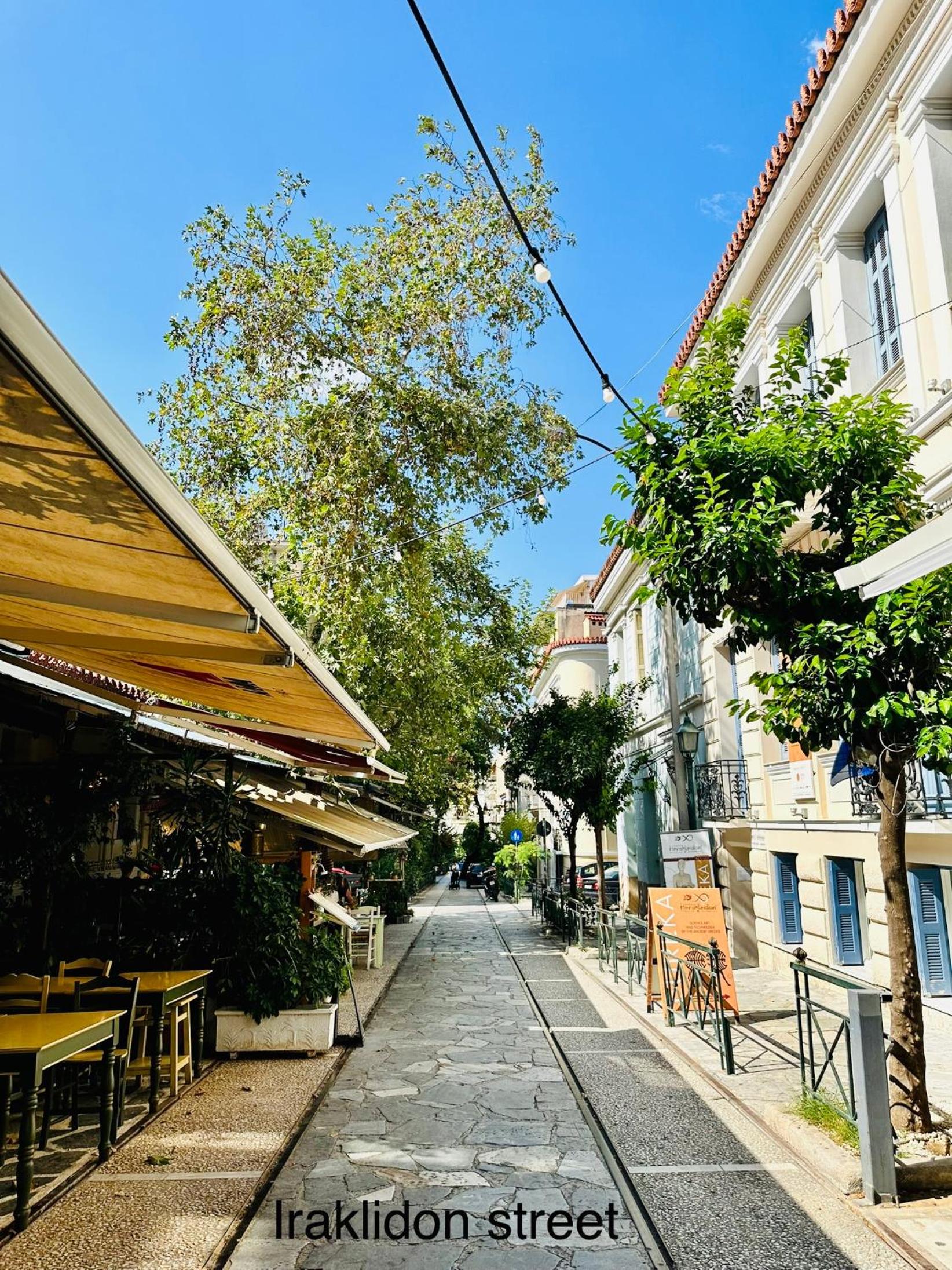 Yuna Penthouse, 100sqm private rooftop terrasse, Acropolis by foot