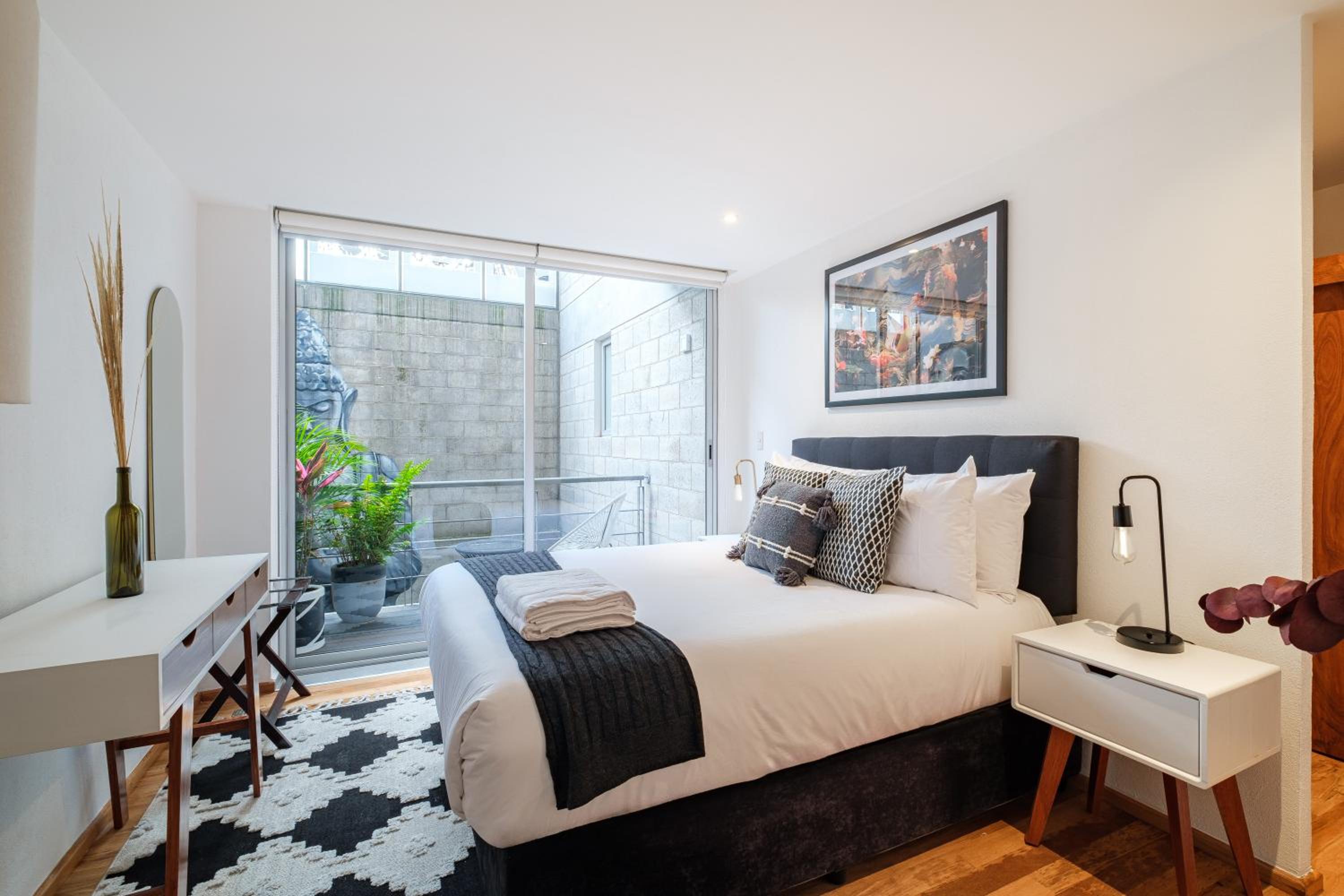 New Apartments La Condesa by VIATO view 5