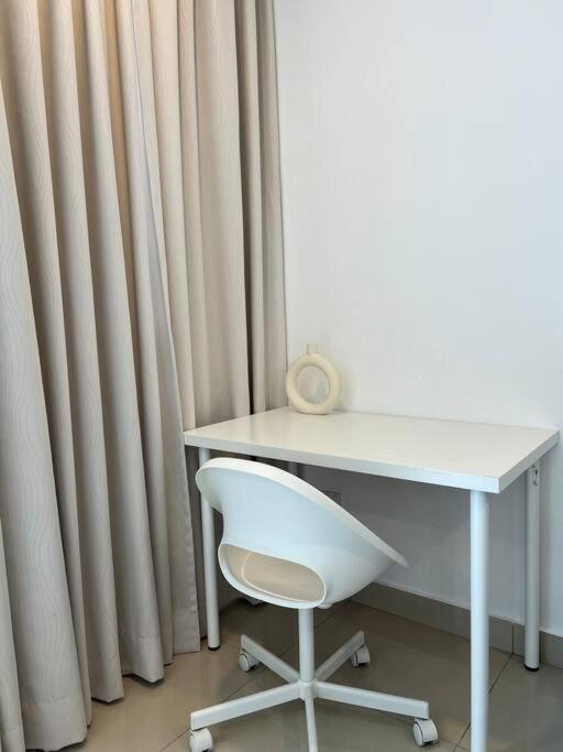 Seventeen Suite at Trefoil Setia Alam photo 4