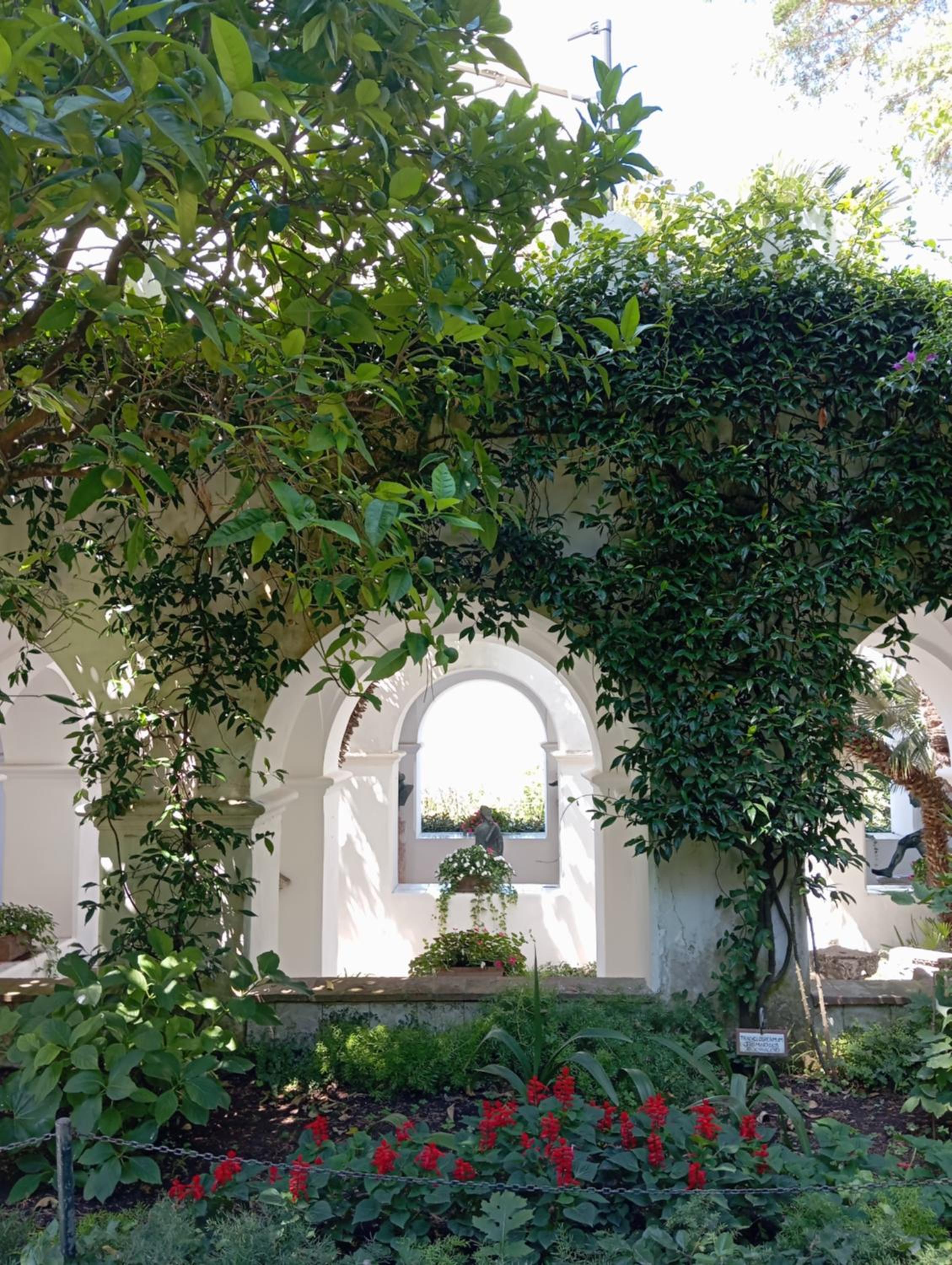 L'Archetto romantic suite in the center of Anacapri