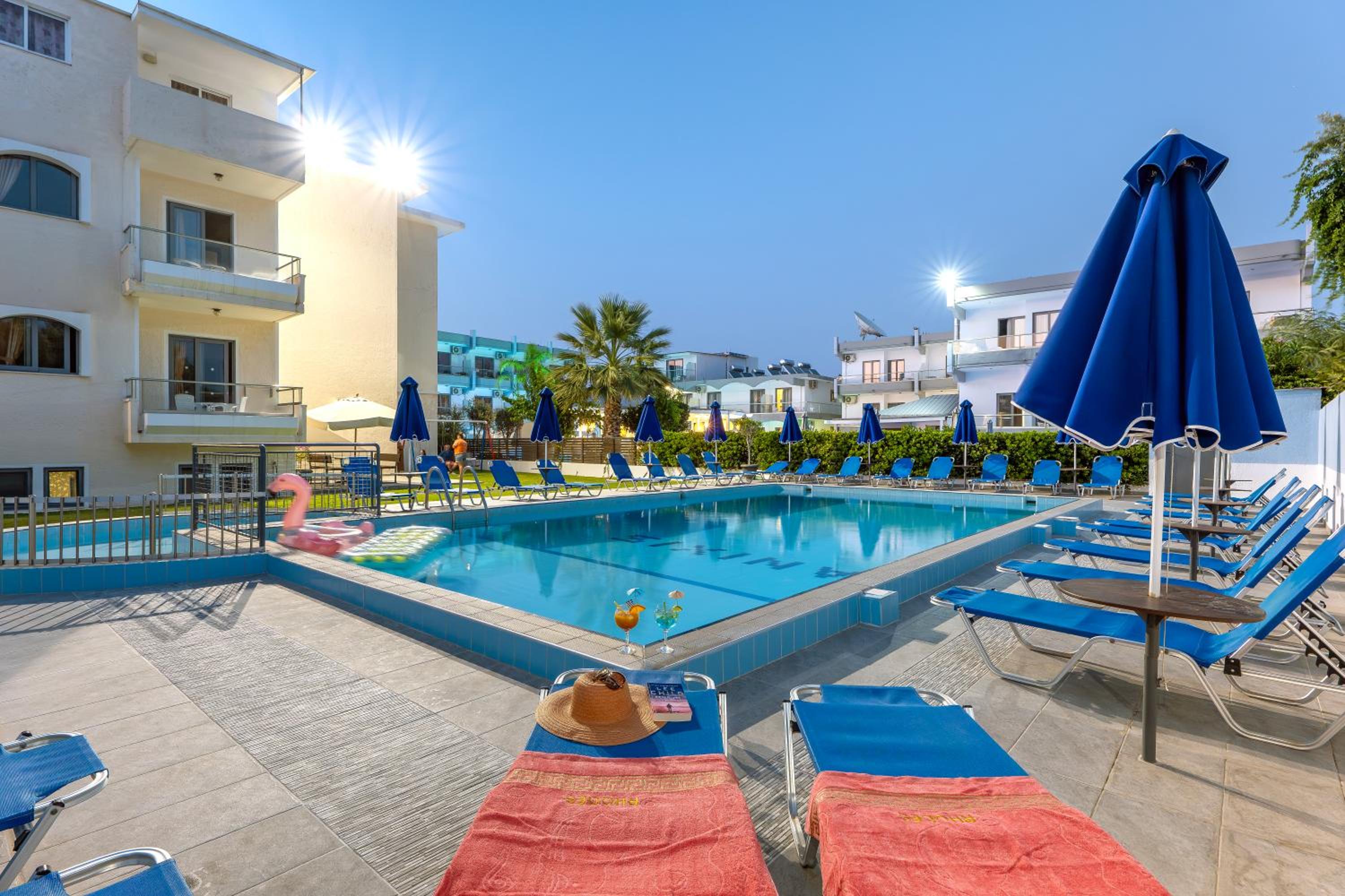 Anixis Hotel & Apartments — photo 37