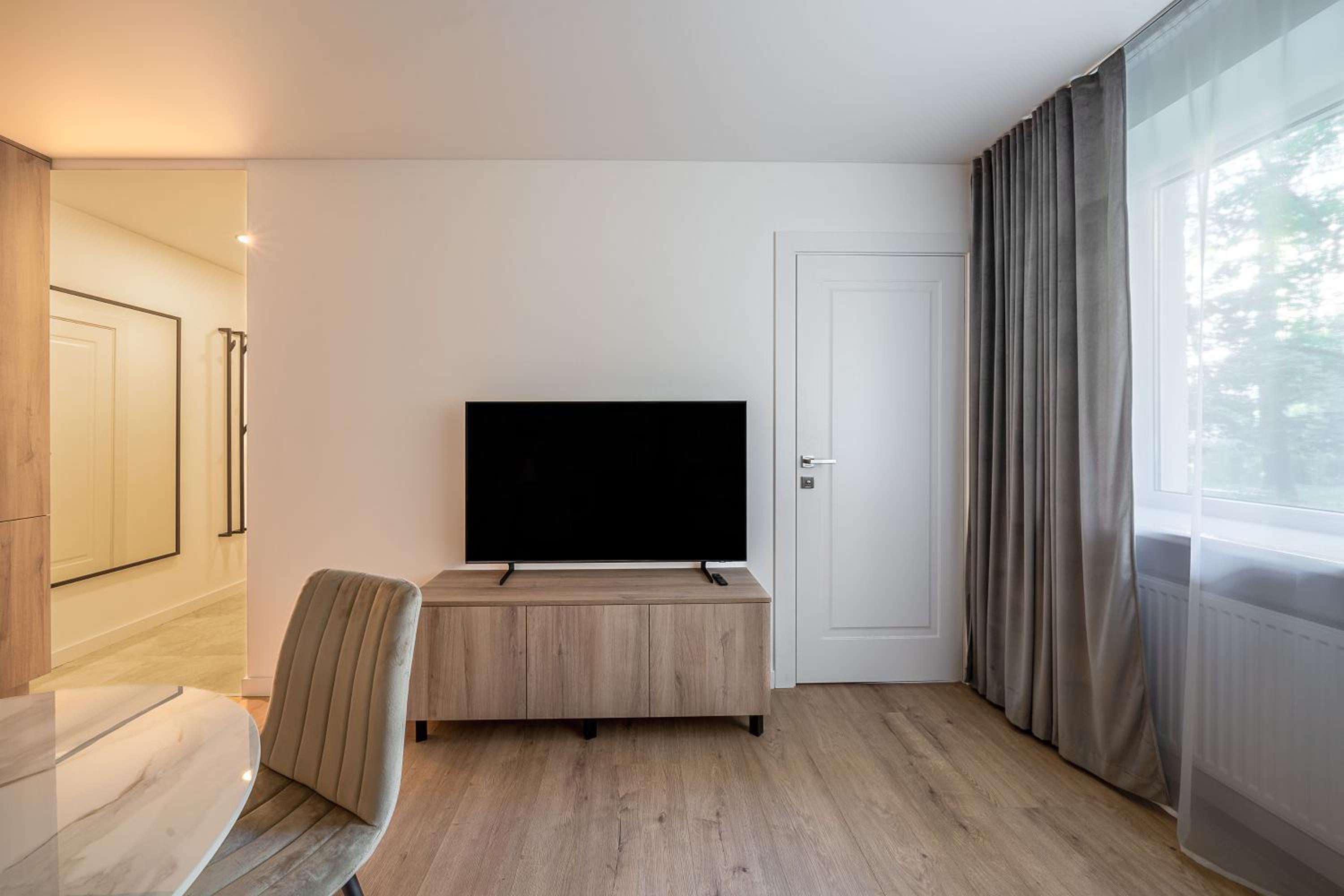 Modern 2 bedroom Vytenio apartment in city centre I Self check-in view 3