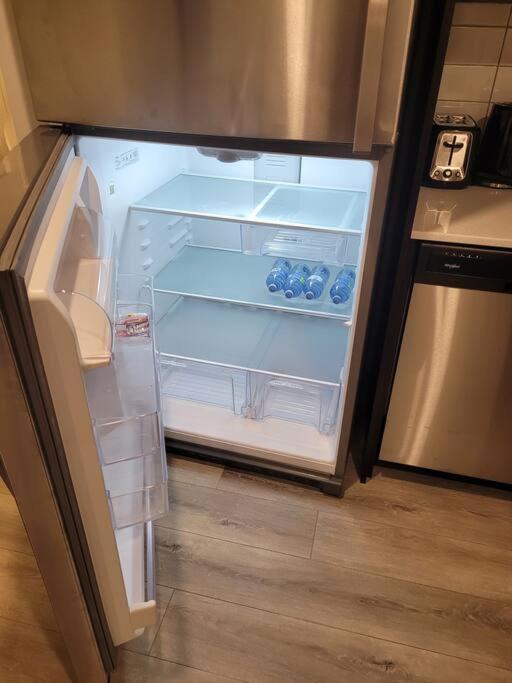 Cozy brand new 2 bedroom suite in Calgary