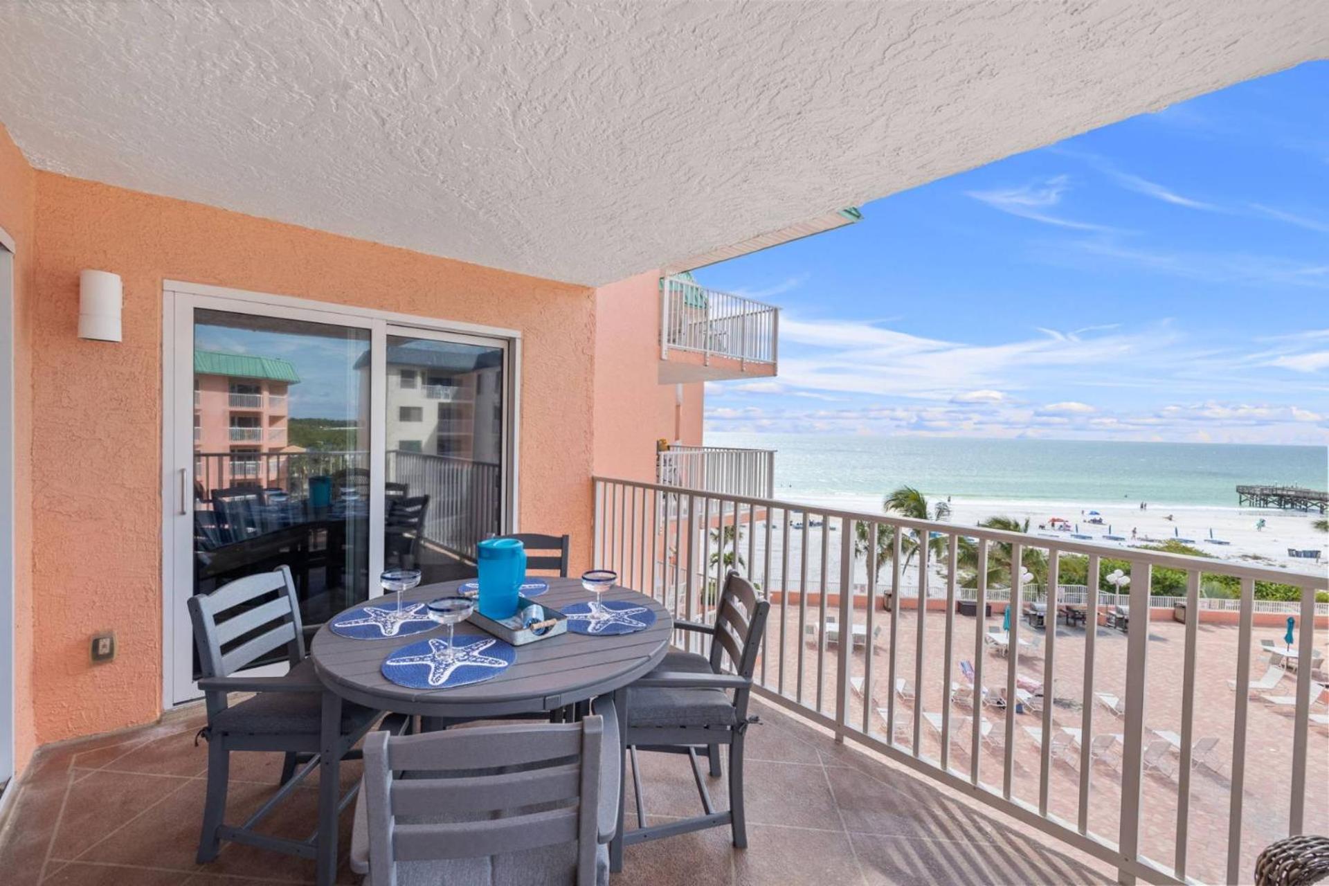 1412 Beach Cottages