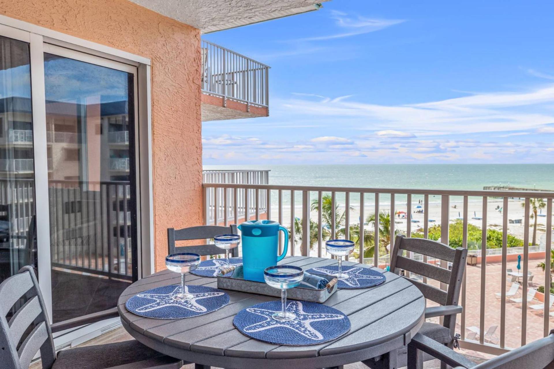 1412 Beach Cottages