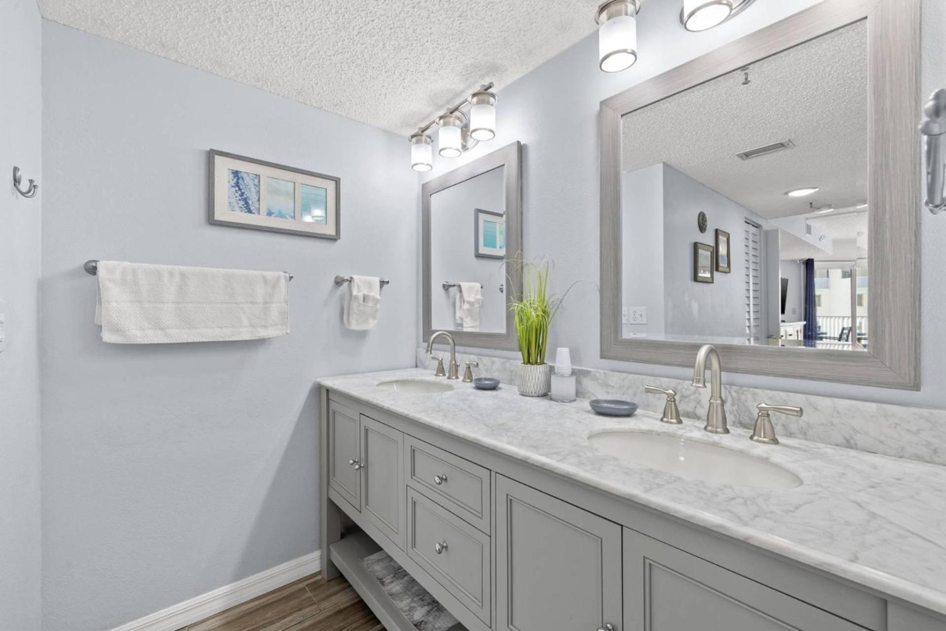 1412 Beach Cottages