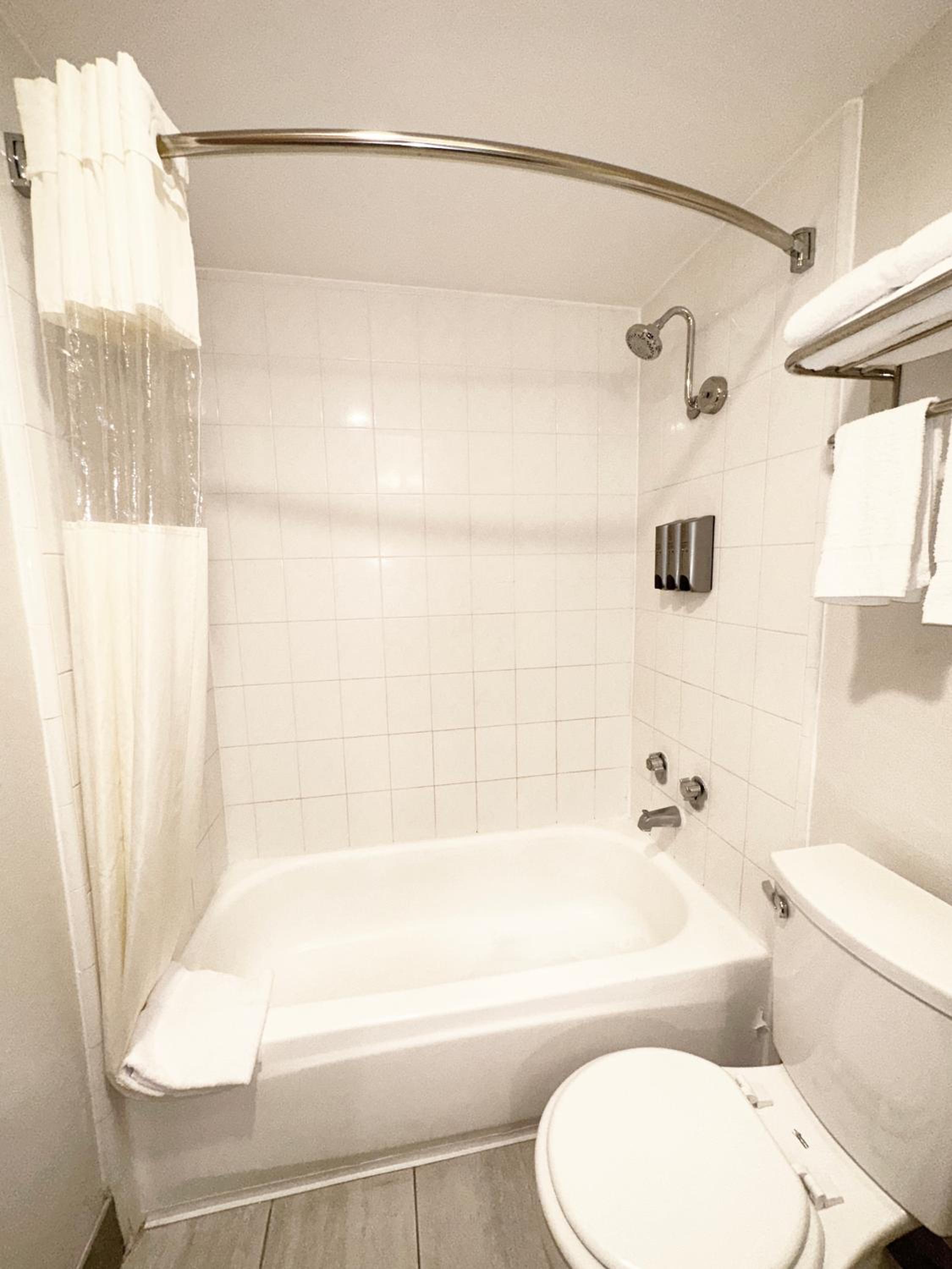 Lincoln Hotel Monterey Park Los Angeles - Property Image 68