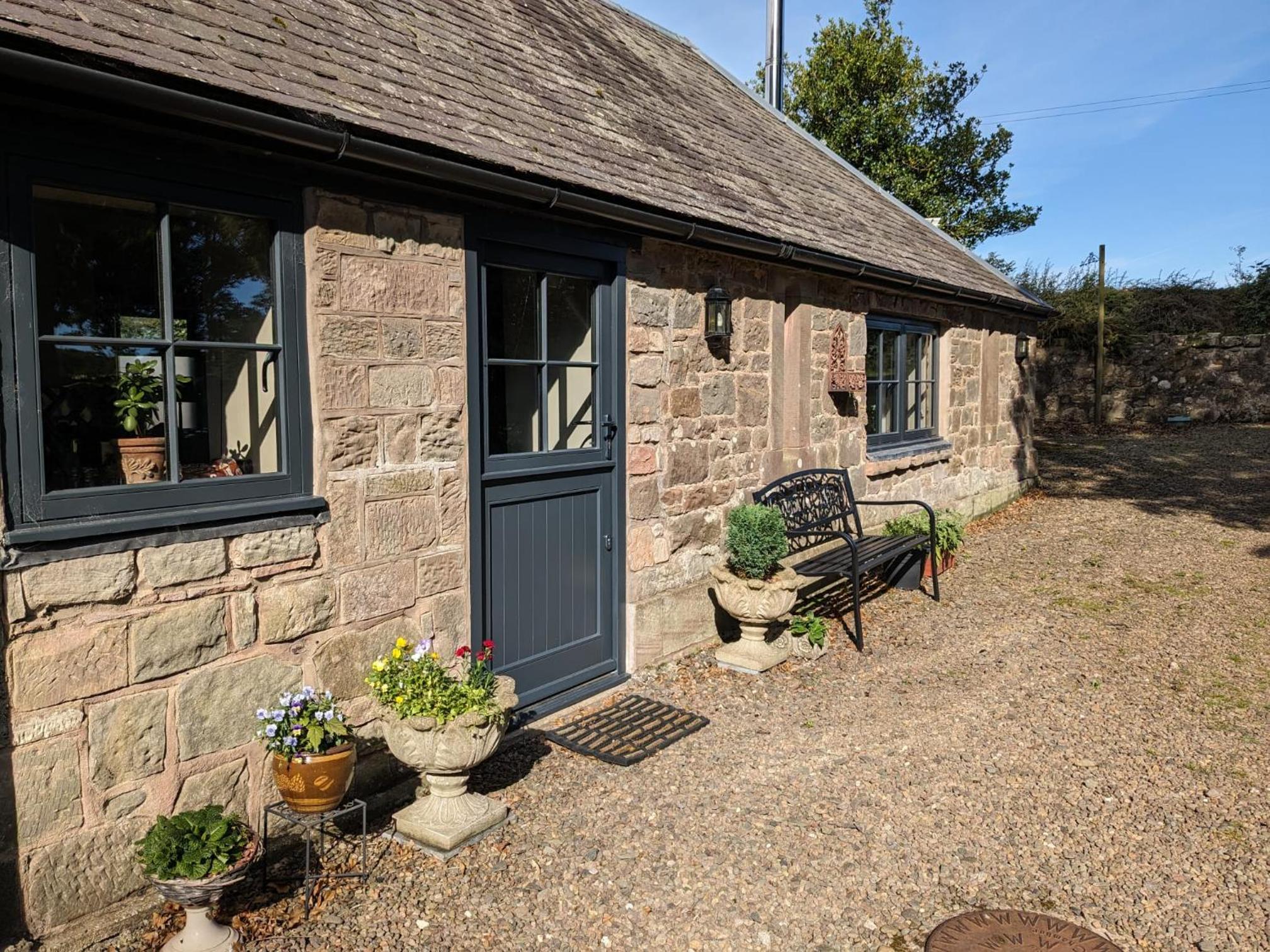 Berwick-upon-Tweed Vacations - Stable Lodge - Property Image 2