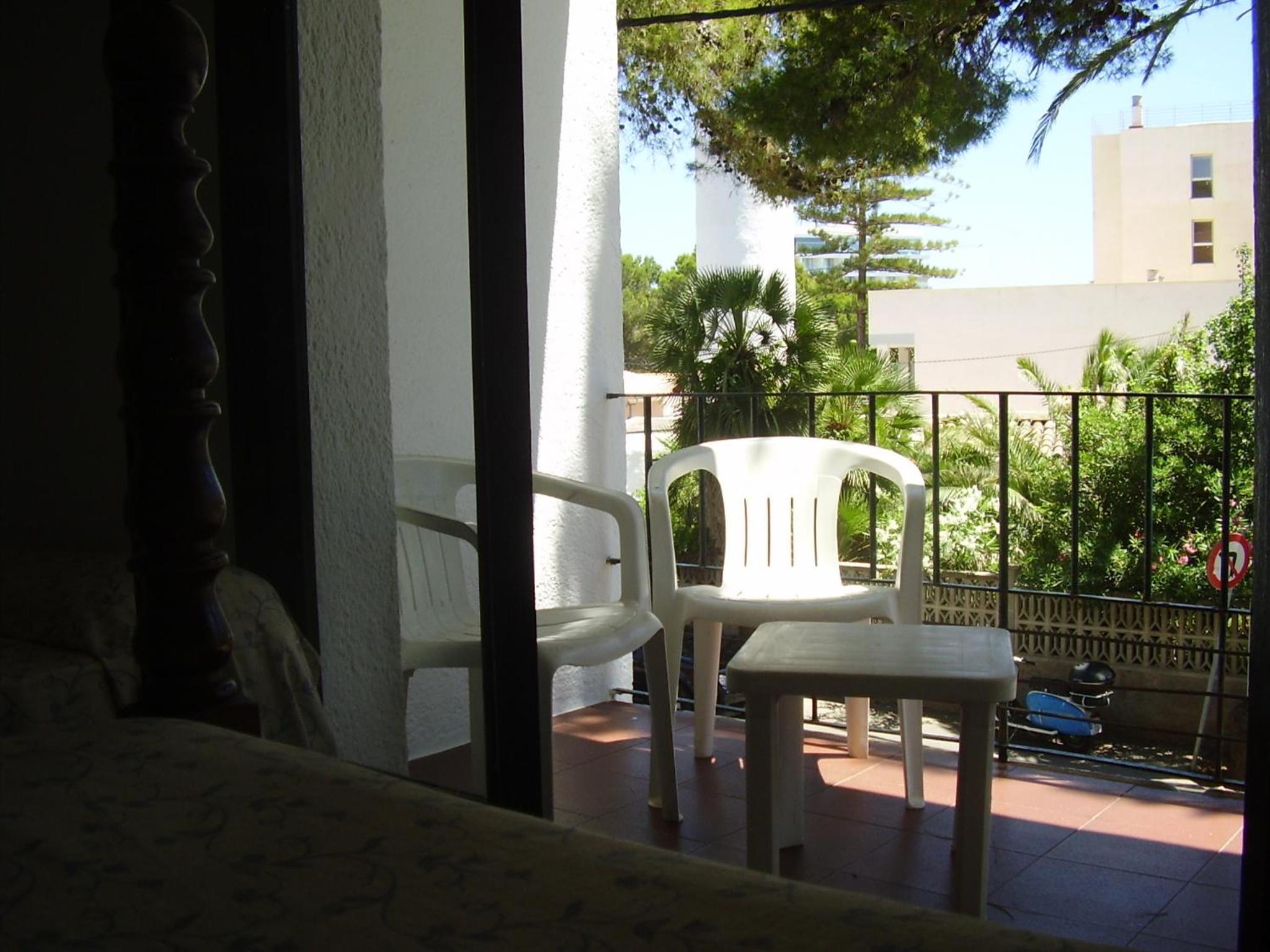 Zhimbad B&B by the sea