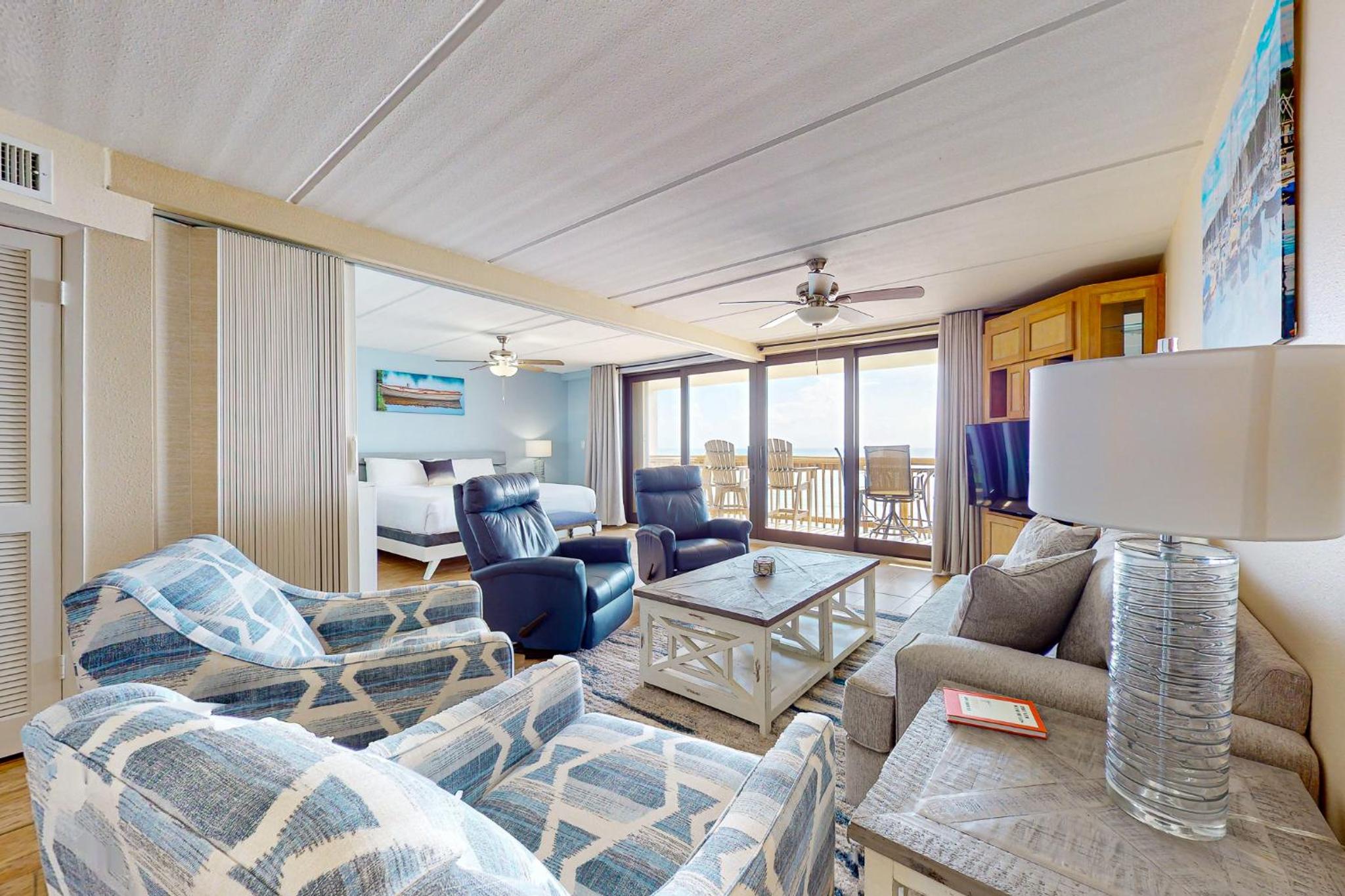 MT901 Gulf view 9th floor condo, Pool & Boardwalk view 5