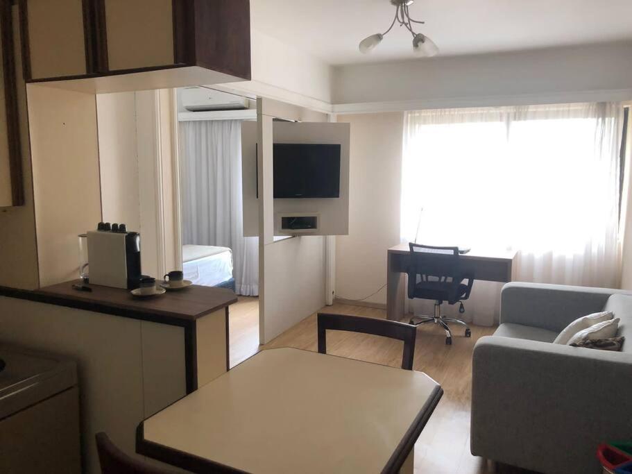 *212 Apartamento no Itaim bibi otima localizaçã