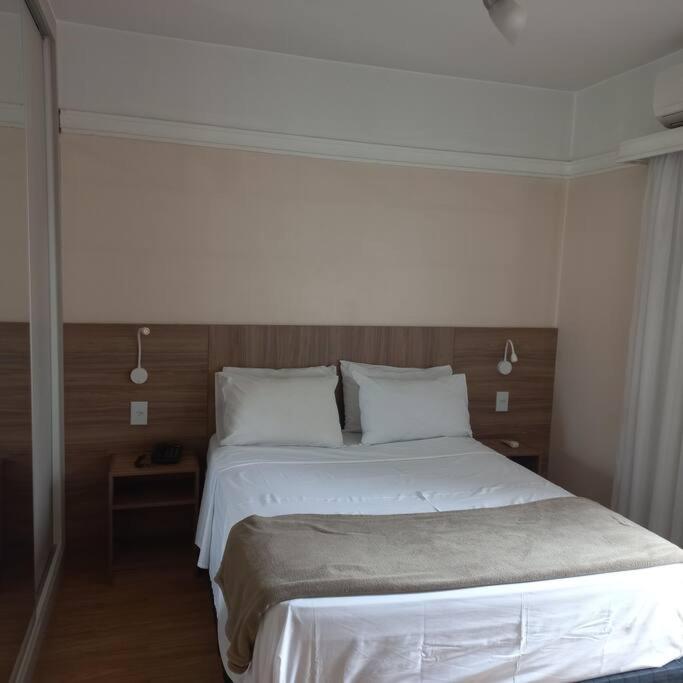 *212 Apartamento no Itaim bibi otima localizaçã