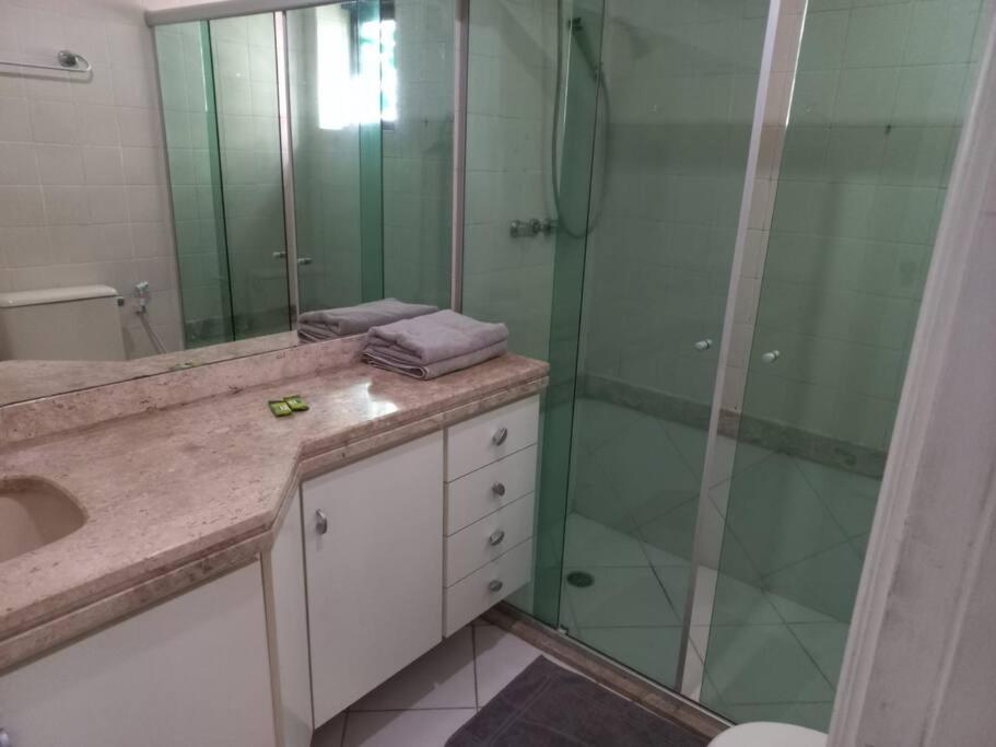 *212 Apartamento no Itaim bibi otima localizaçã